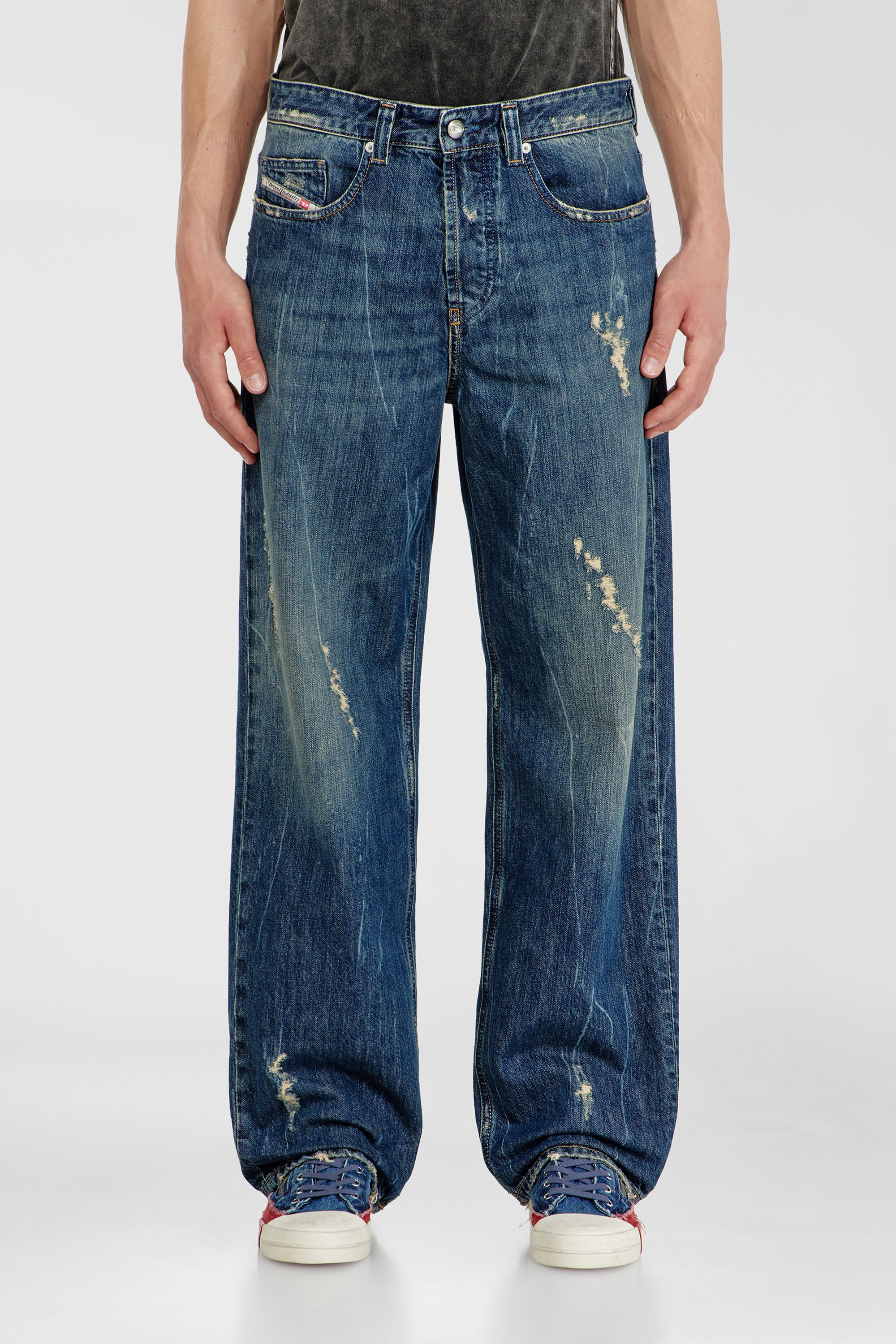 Diesel - Herren Relaxed Jeans 2001 D-Macro 09Q28, Mittelblau - 4