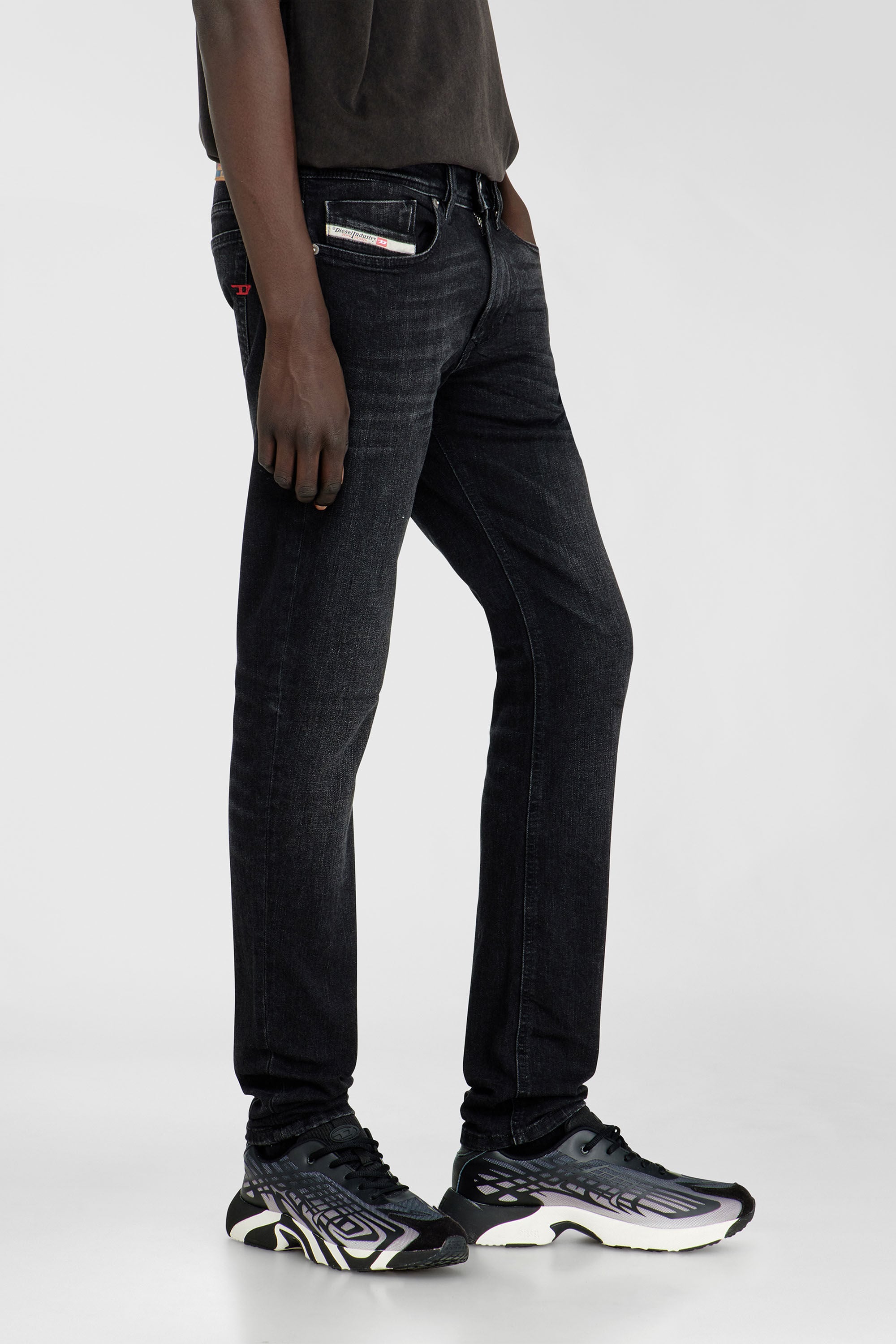 Diesel - Herren Skinny Jeans 1979 Sleenker 0GRDA, Schwarz/Dunkelgrau - 7