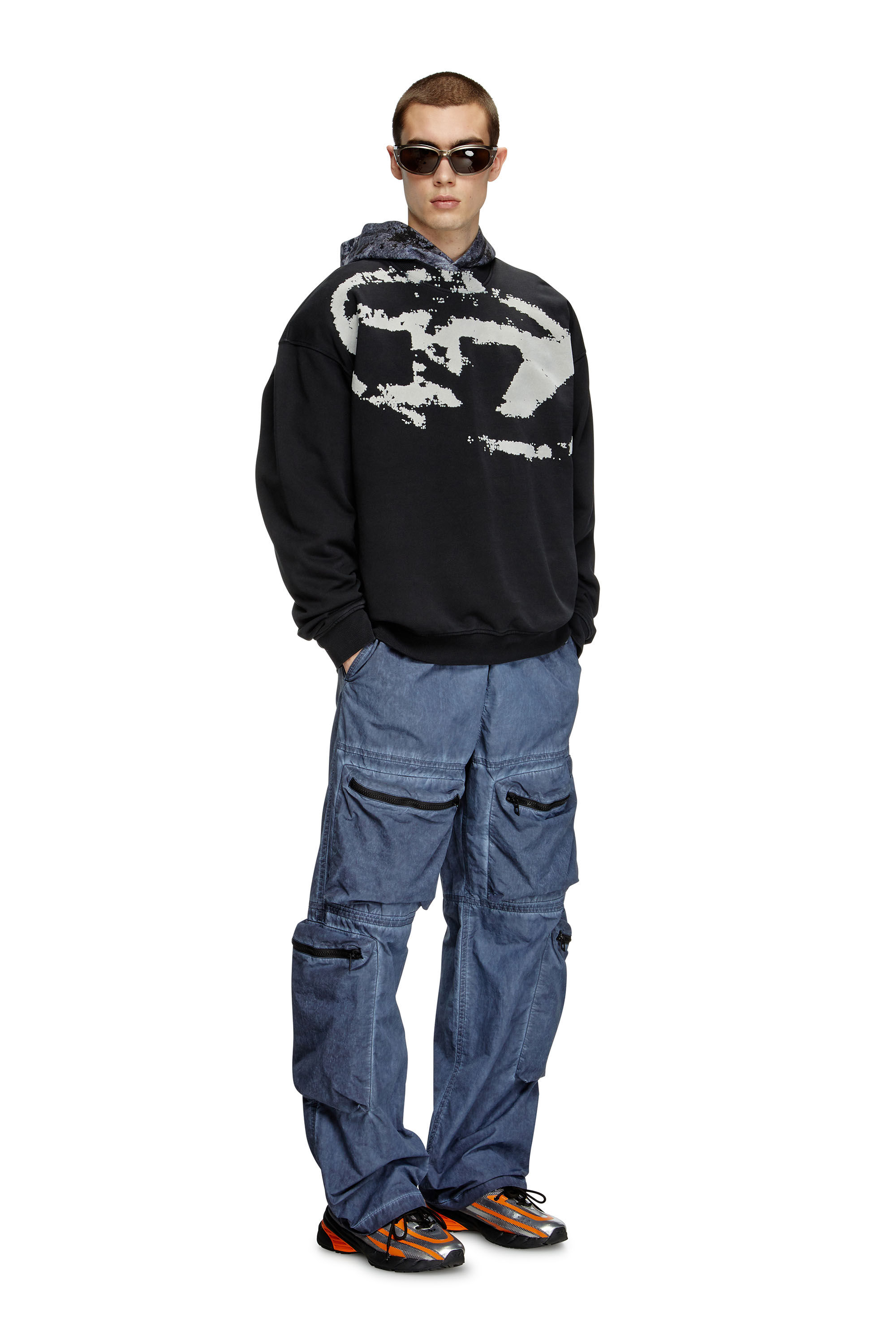 Diesel - S-BOXT-N5, Herren Sweatshirt mit beflocktem Distressed-Logo in Schwarz - 1