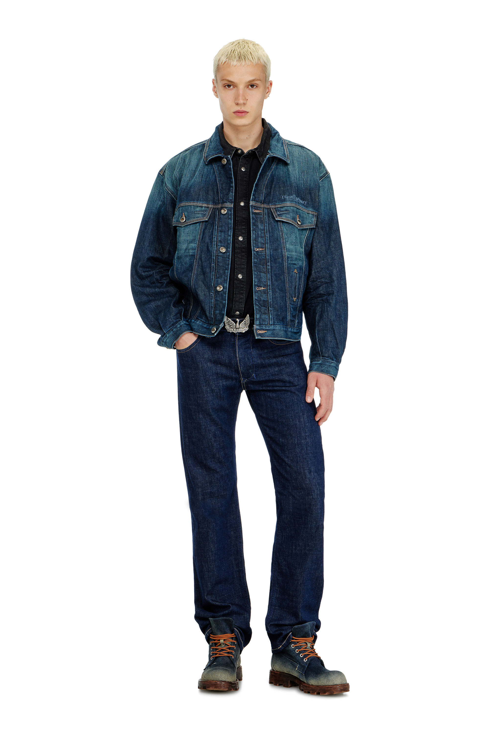Diesel - D-DENVER-CL, Unisex Trucker-Jacke aus selvedge denim in Dunkelblau - 1