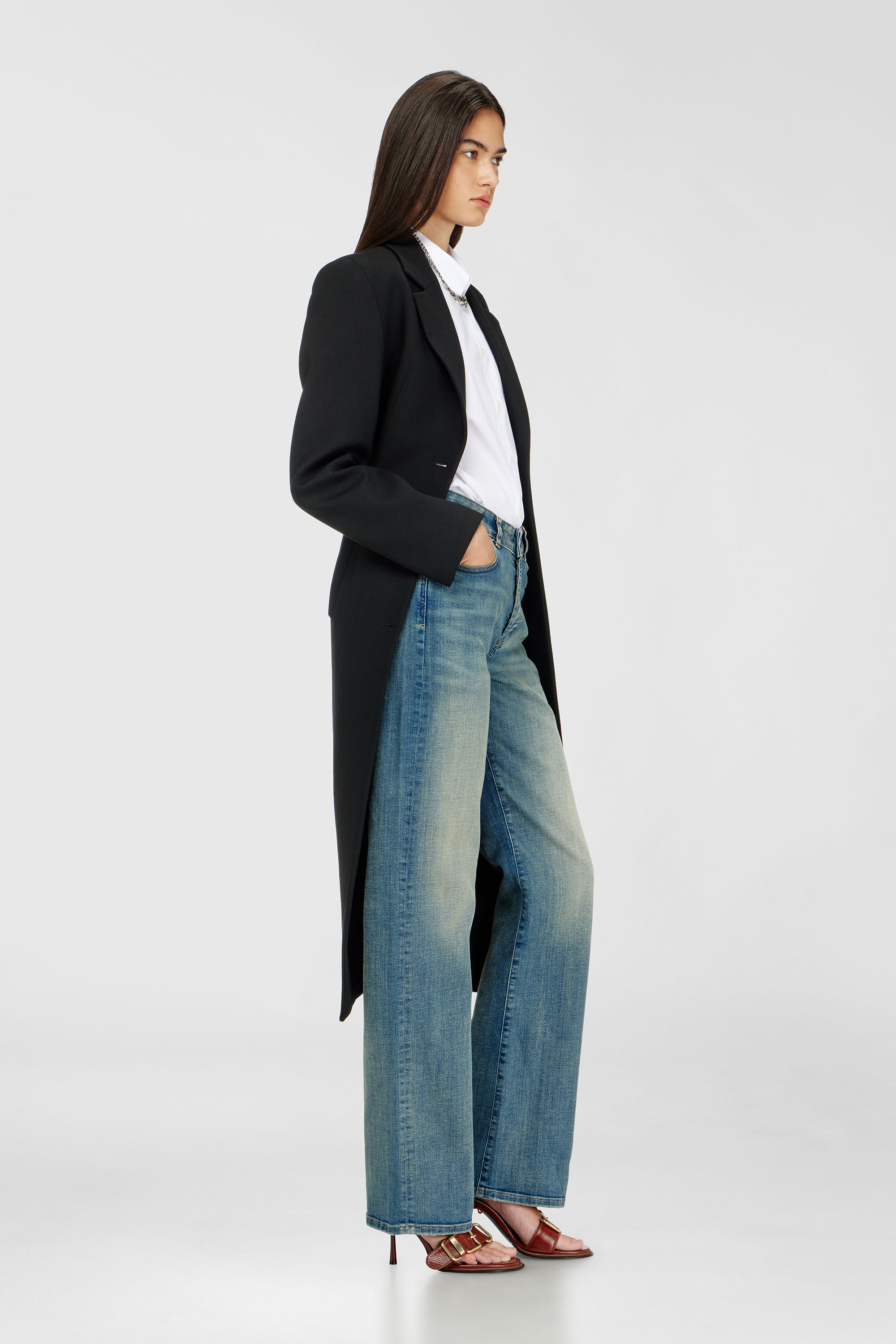 Diesel - Damen Regular Jeans 1971 D-Sent 09N32, Mittelblau - 1