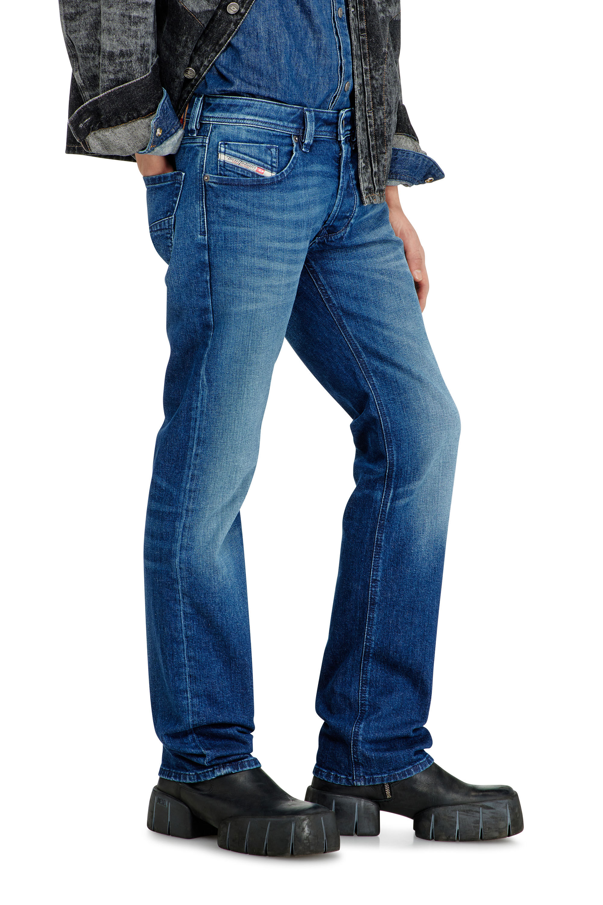 Diesel - Herren Regular Jeans 1985 Larkee 09L51, Dunkelblau - 7