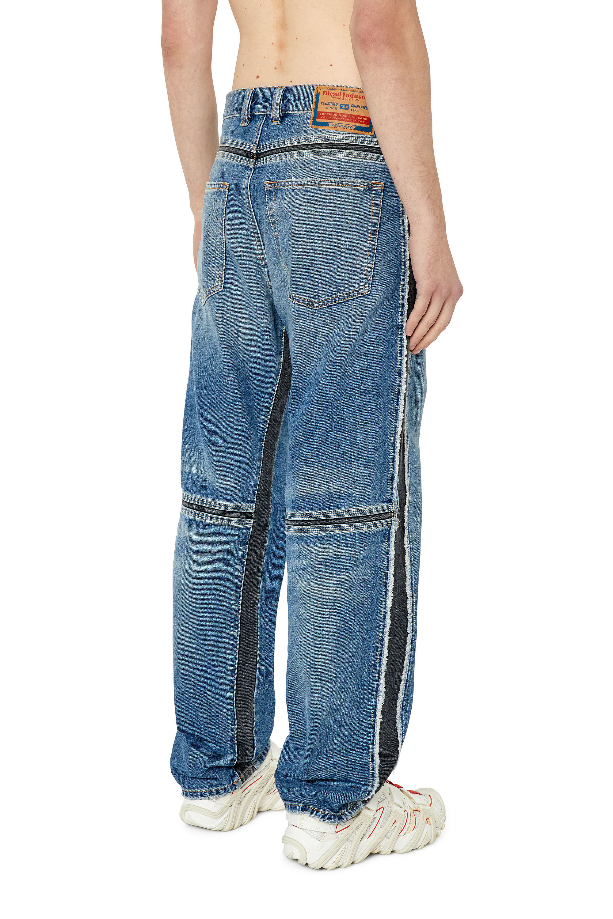 Diesel - Herren Straight Jeans D-Mand 09F20, Mittelblau - 4