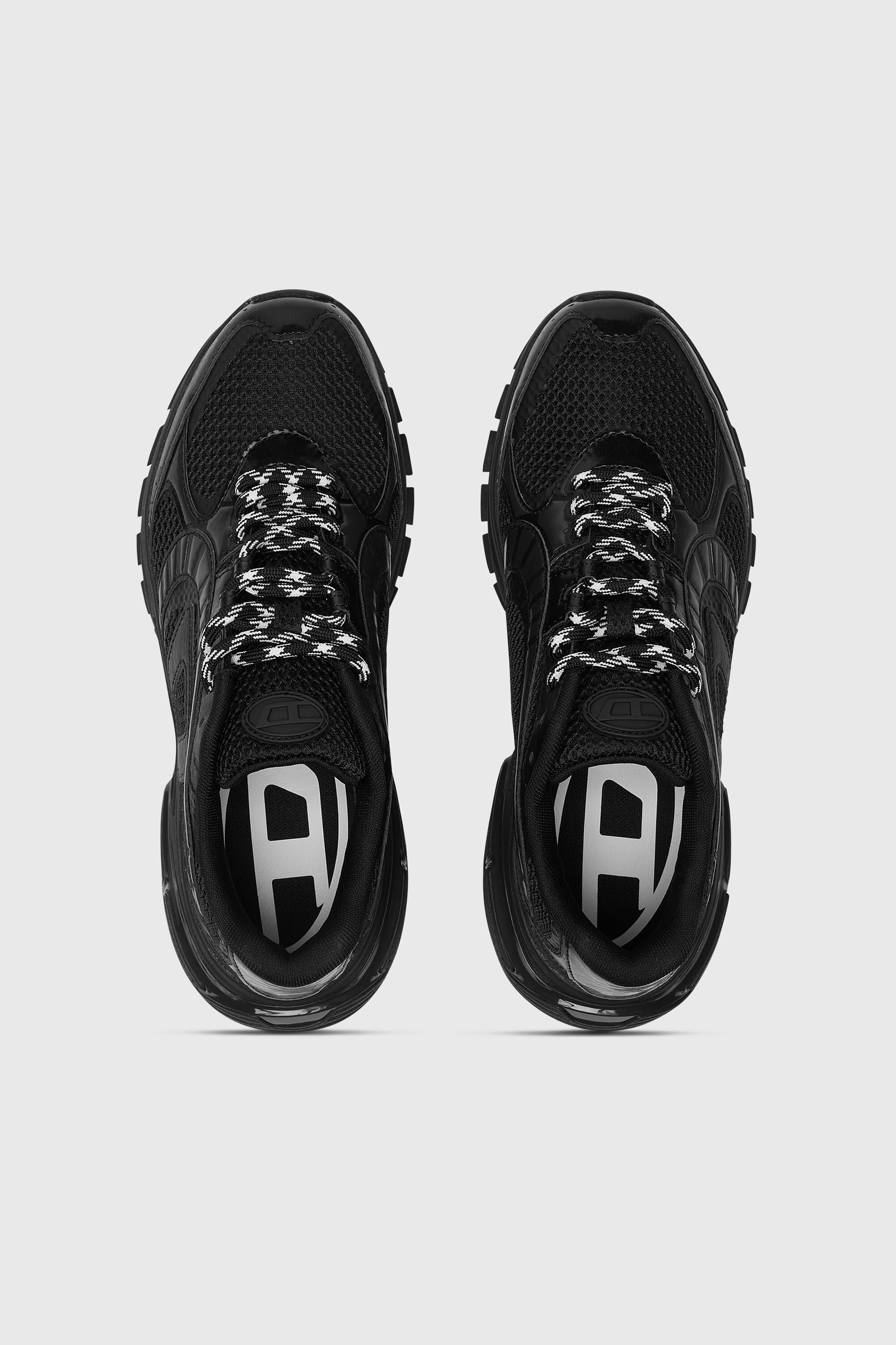 Diesel - S-PRO-V-DENSE LOW W, Damen S-Pro-V-Dense-Einfarbige Sneakers aus Mesh mit Oval D-Logo in Schwarz - 4