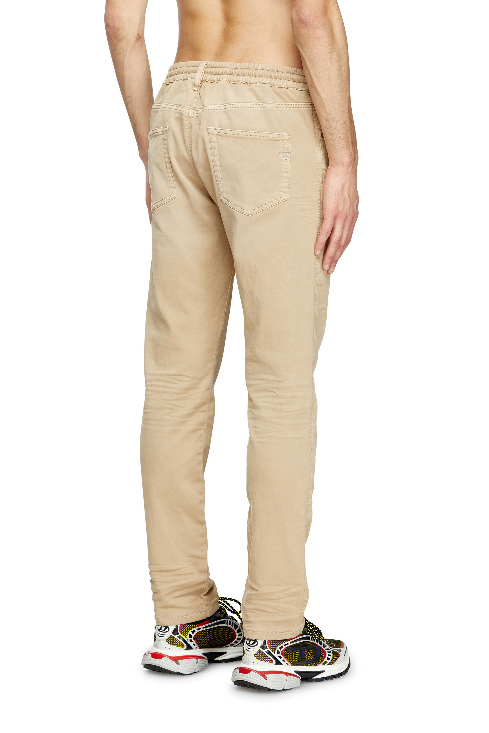 Diesel - Herren Slim 2060 D-Strukt Joggjeans® 0670M, Hellbraun - 4