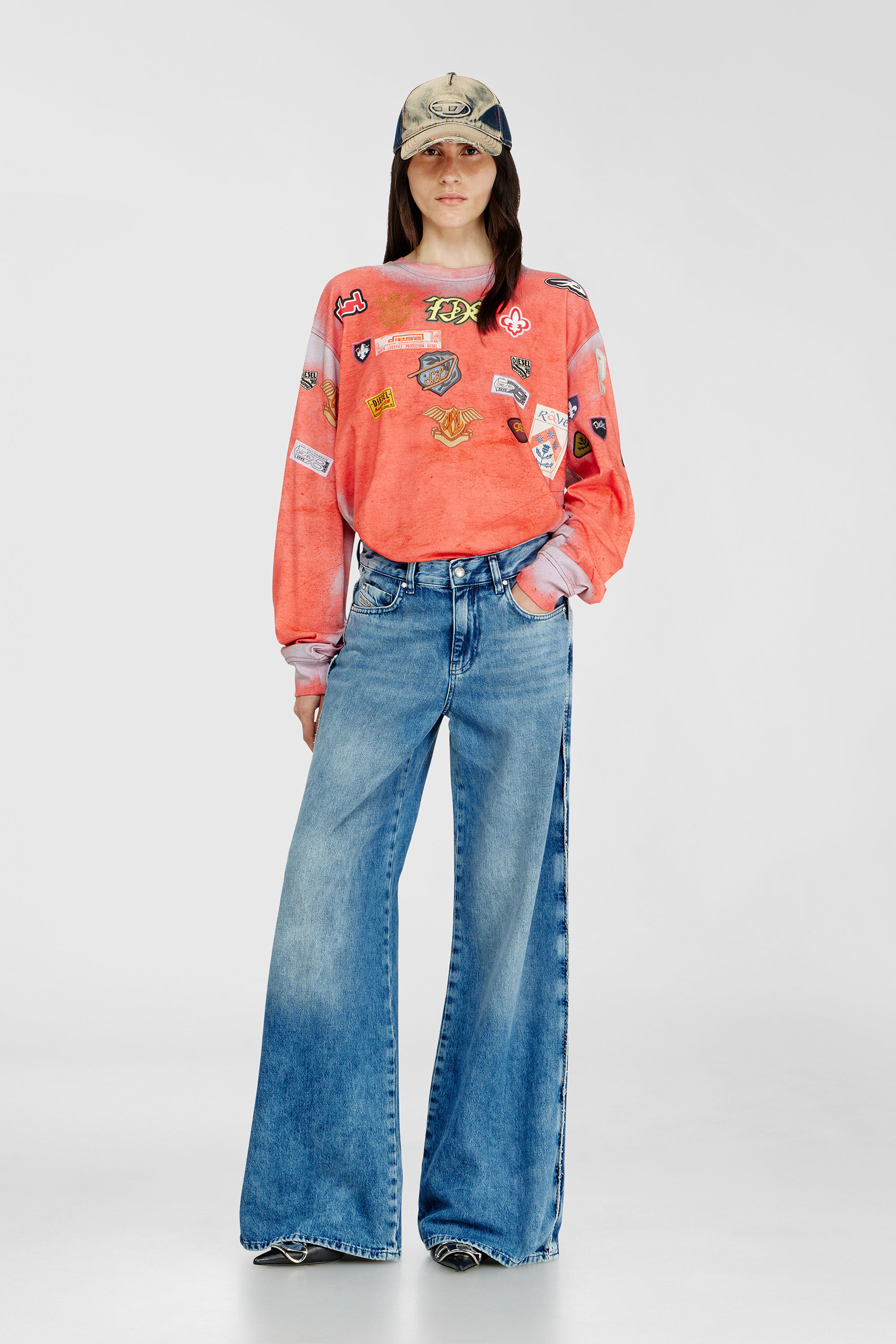 Diesel - Damen Flare Jeans 1978 D-Akemi 0ADCJ, Mittelblau - 2
