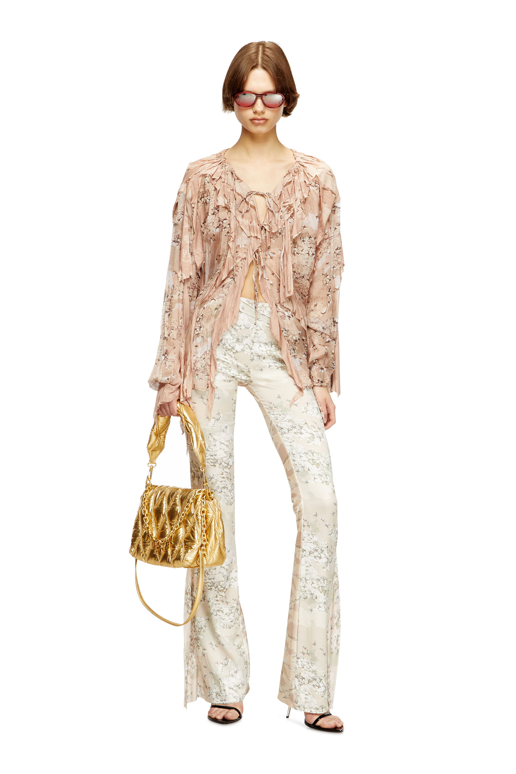 Diesel - CHARM-D SHOULDER M, Damen Schultertasche aus gestepptem Metallic-Nylon in Gold - 6