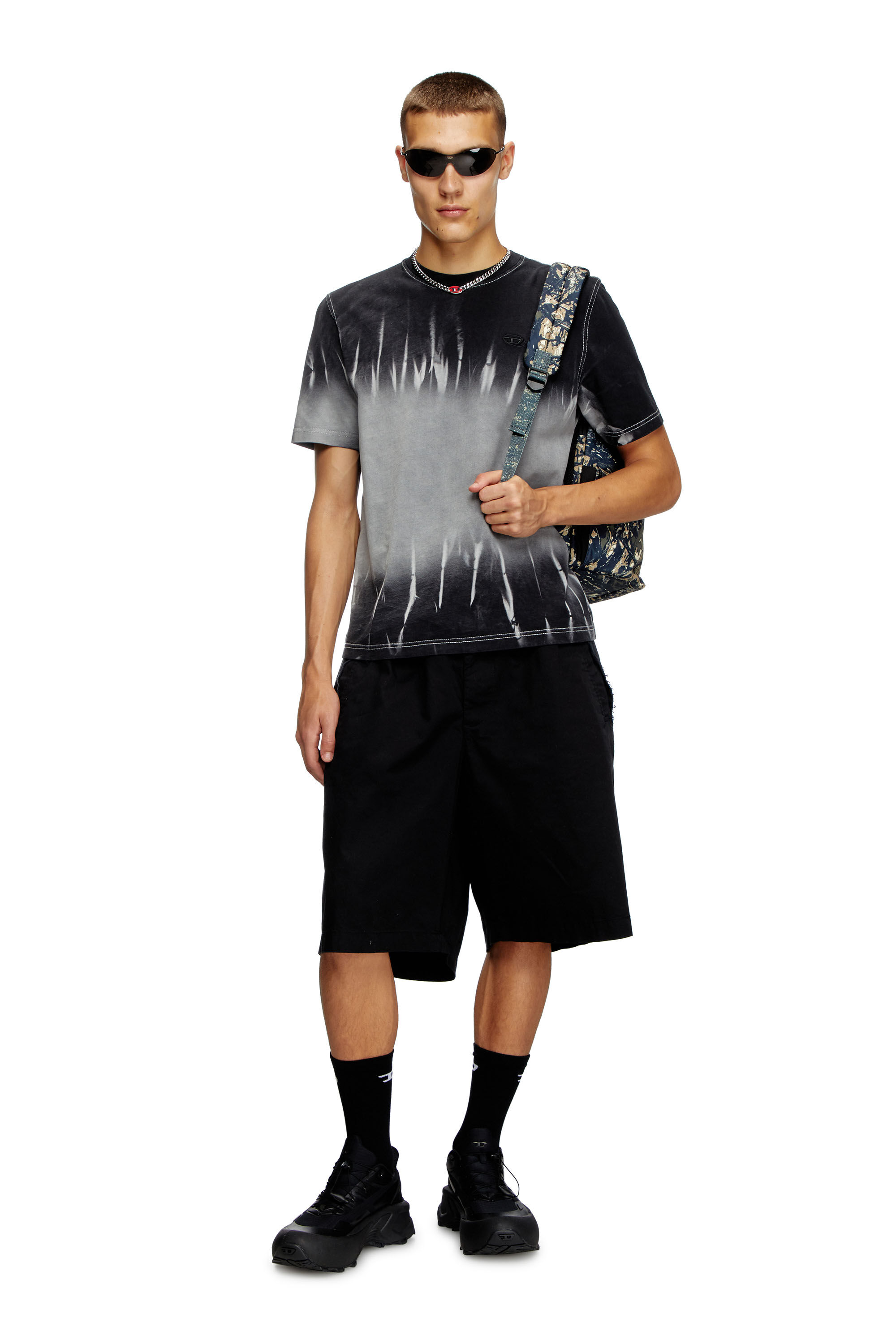 Diesel - T-ADJUST-R21, Herren Batik-T-Shirt mit Logo-Stickerei in Schwarz - 1