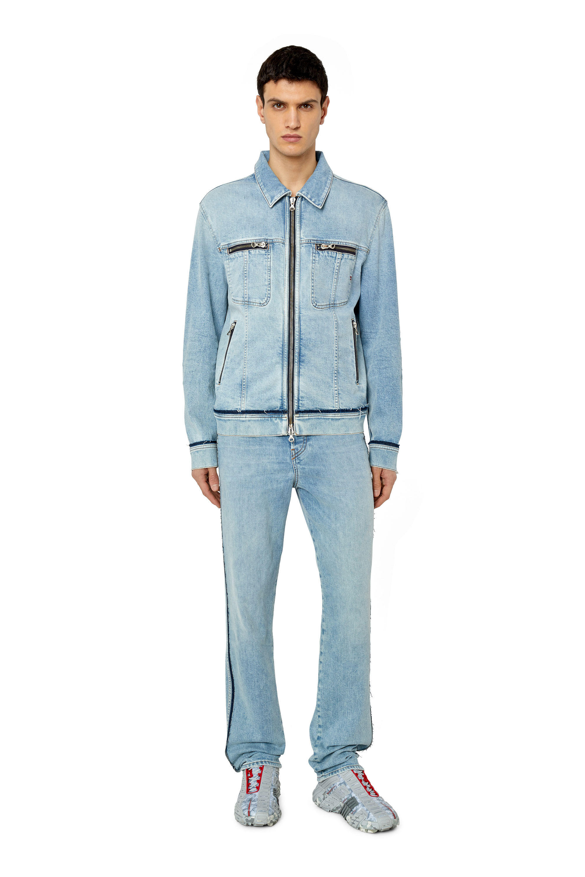 Diesel - 2020 D-Viker 09F41 Straight Jeans, Hellblau - Image 1