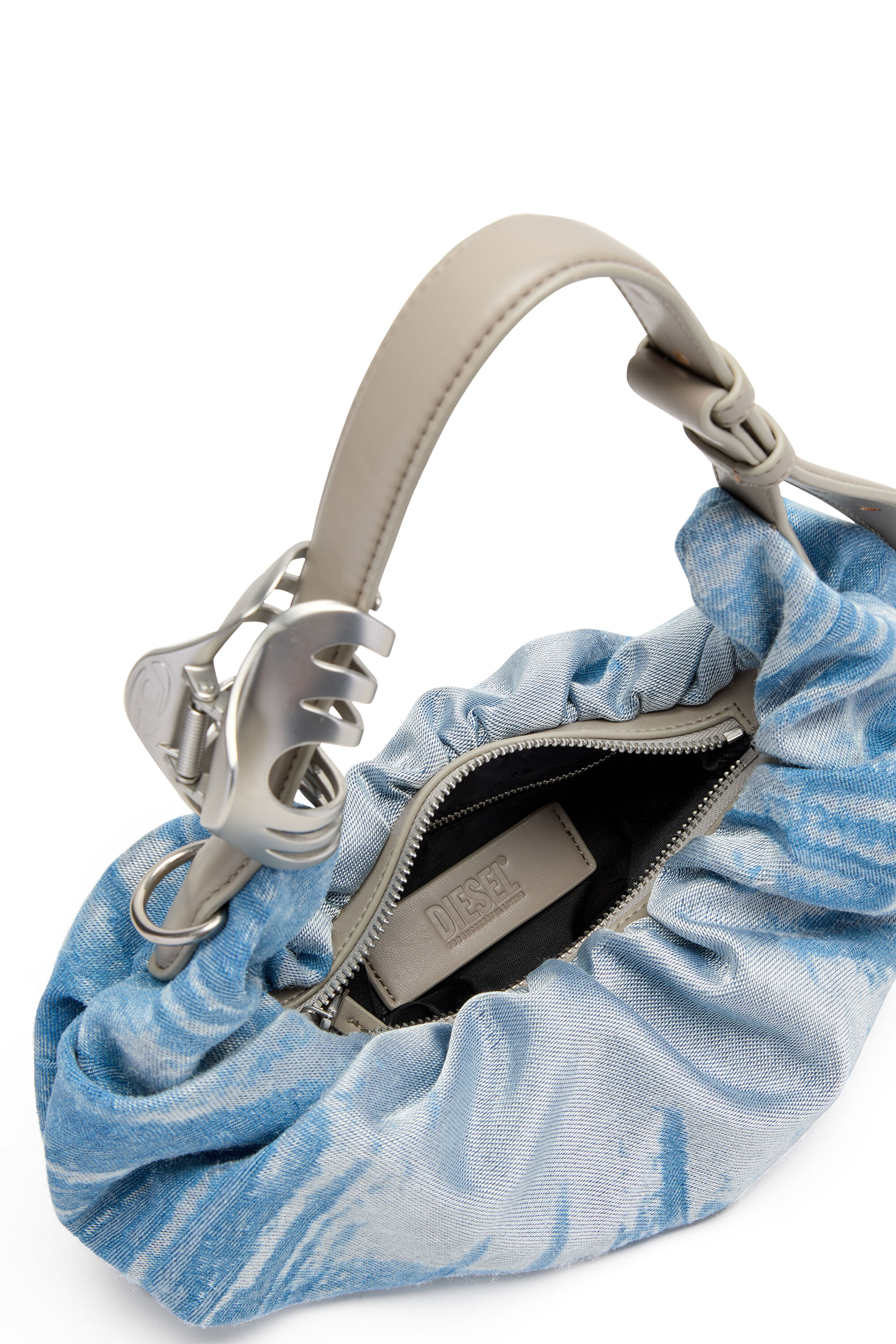 Diesel - GRAB-D HOBO S, Damen Grab-D-Scrunched Hobo-Tasche aus Satin-Denim in Blau - 7