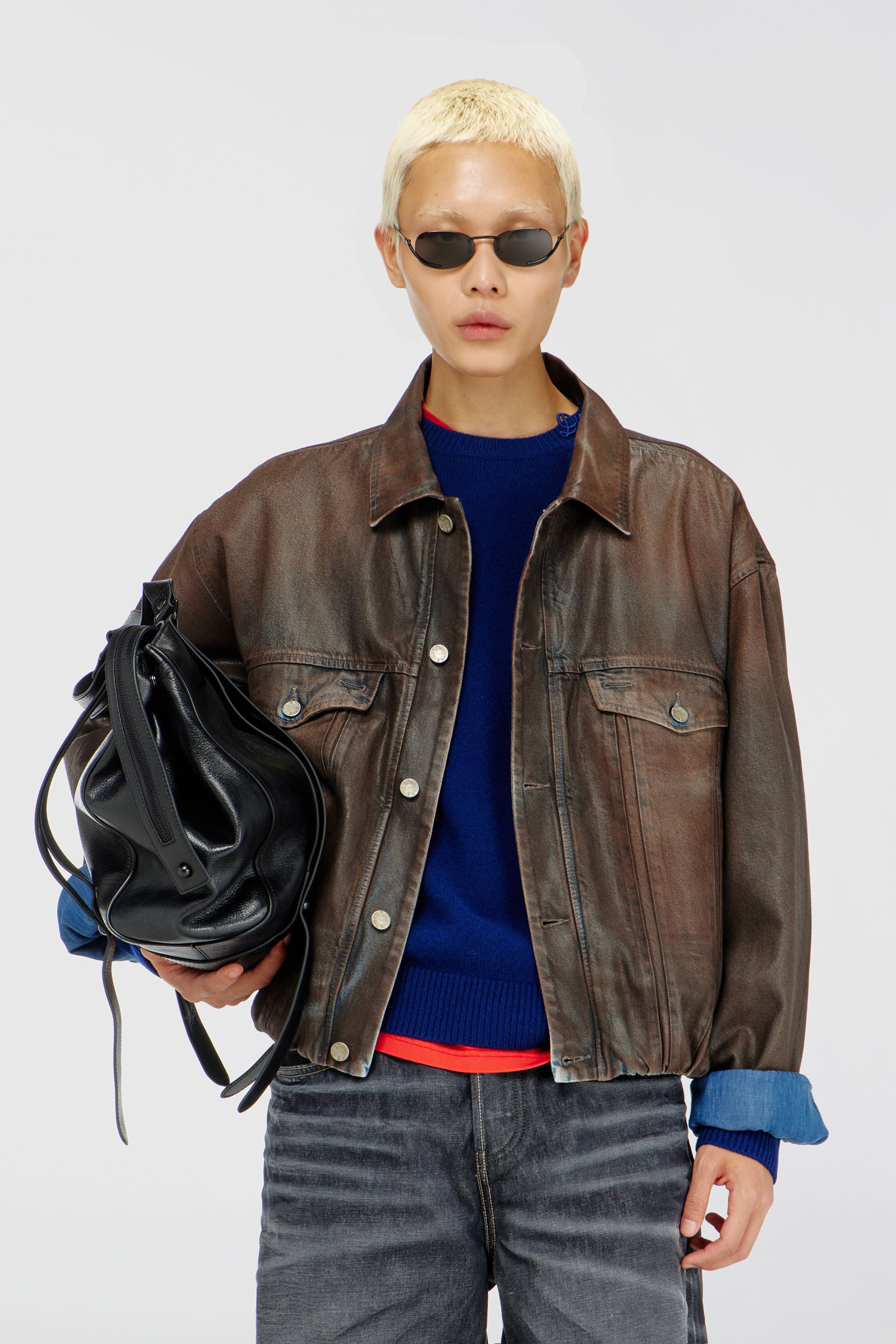 Diesel - D-MORVI-S, Unisex Trucker-Jacke aus beschichtetem Denim in null - 2