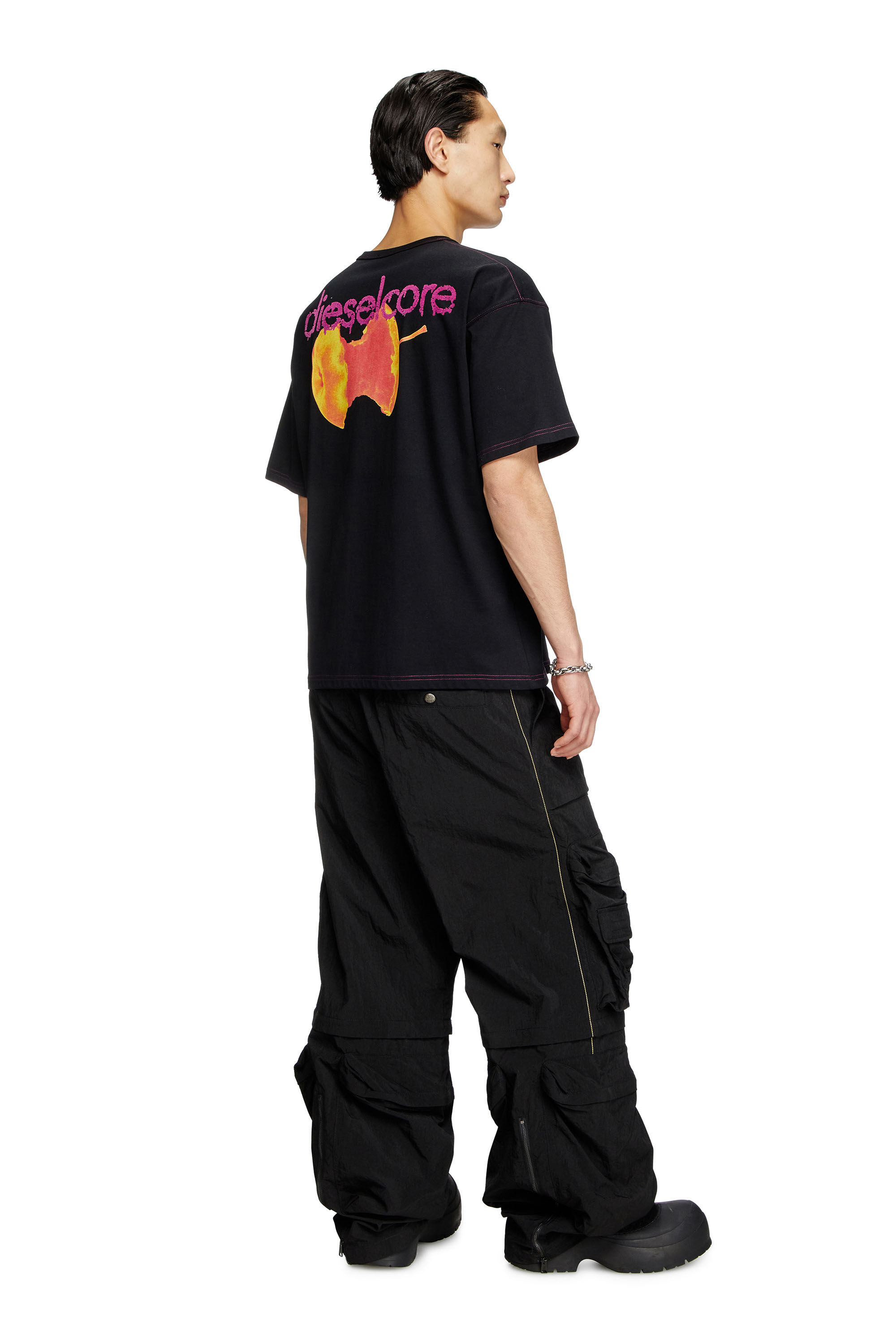 Diesel - T-BOXT-R18, Herren T-Shirt mit Apfelkern-Print in Schwarz - 1