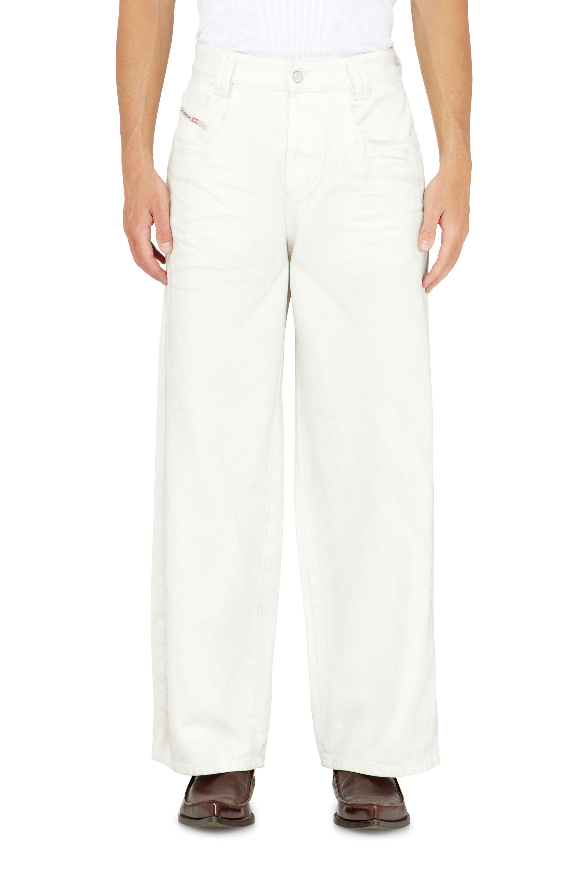 Diesel - Unisex Relaxed Jeans 1982 D-Hakou 007GG, Wei&szlig; - 4