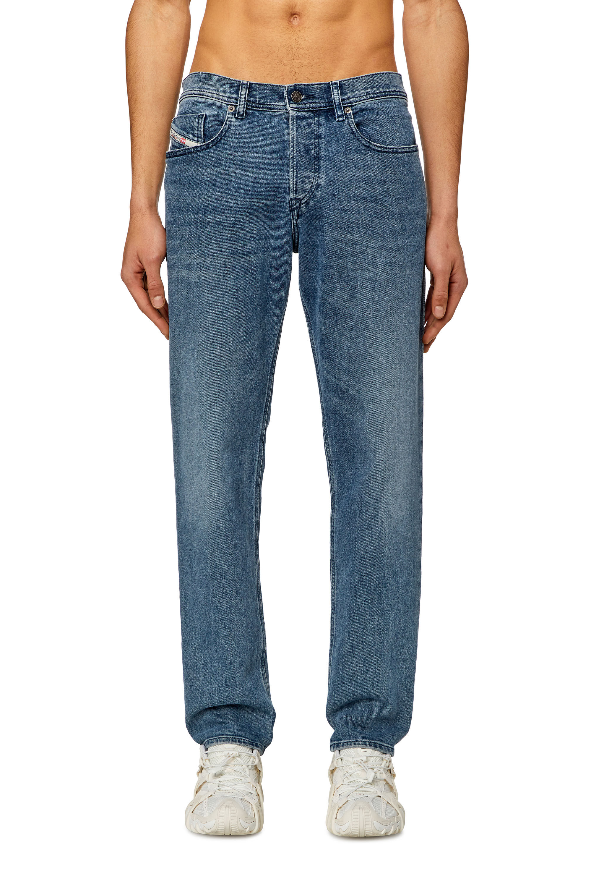 Diesel - Tapered Jeans 2023 D-Finitive 09H30, Mittelblau - Image 3