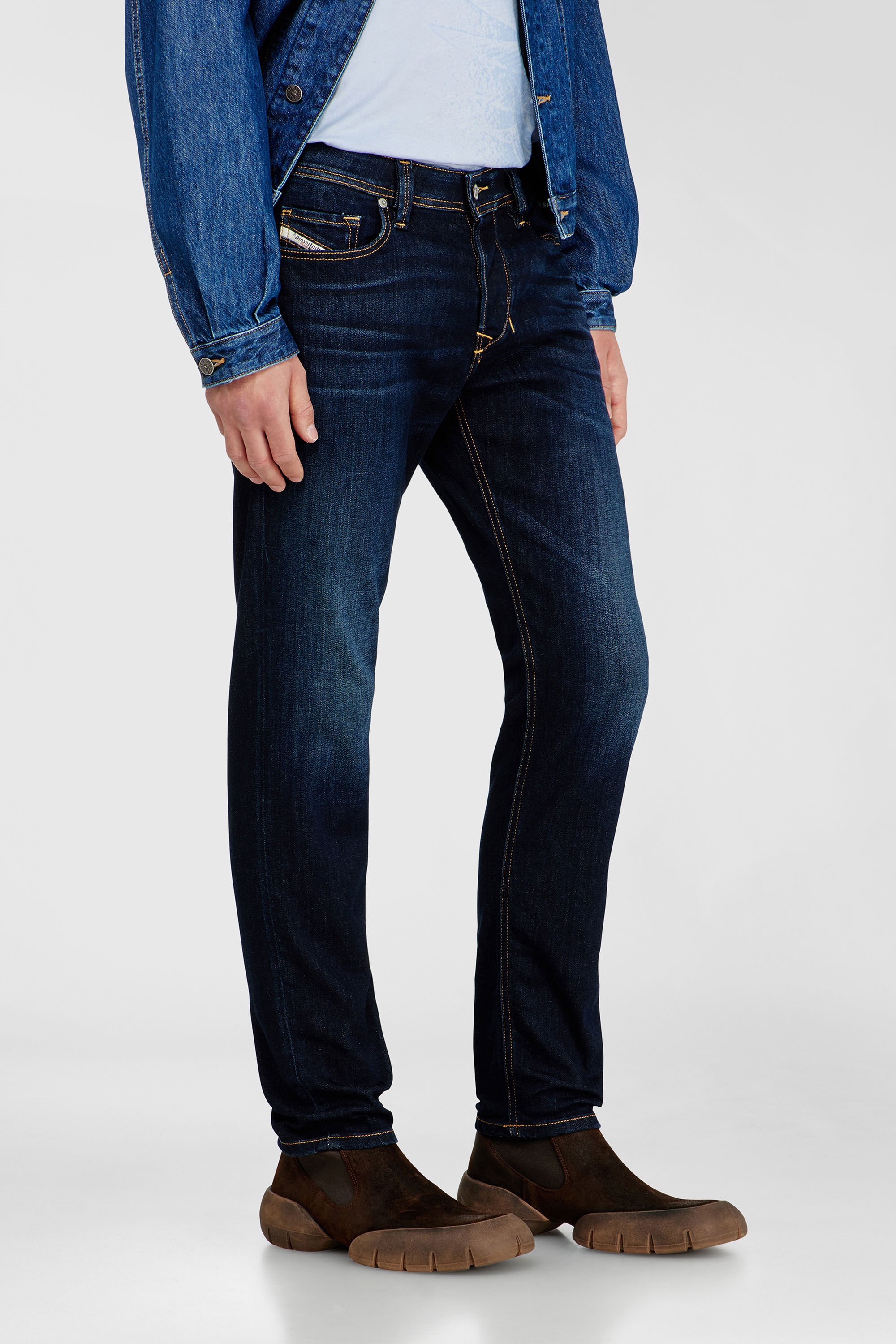 Diesel - Herren Regular Jeans 1986 Larkee-Beex 09Q15, Dunkelblau - 7
