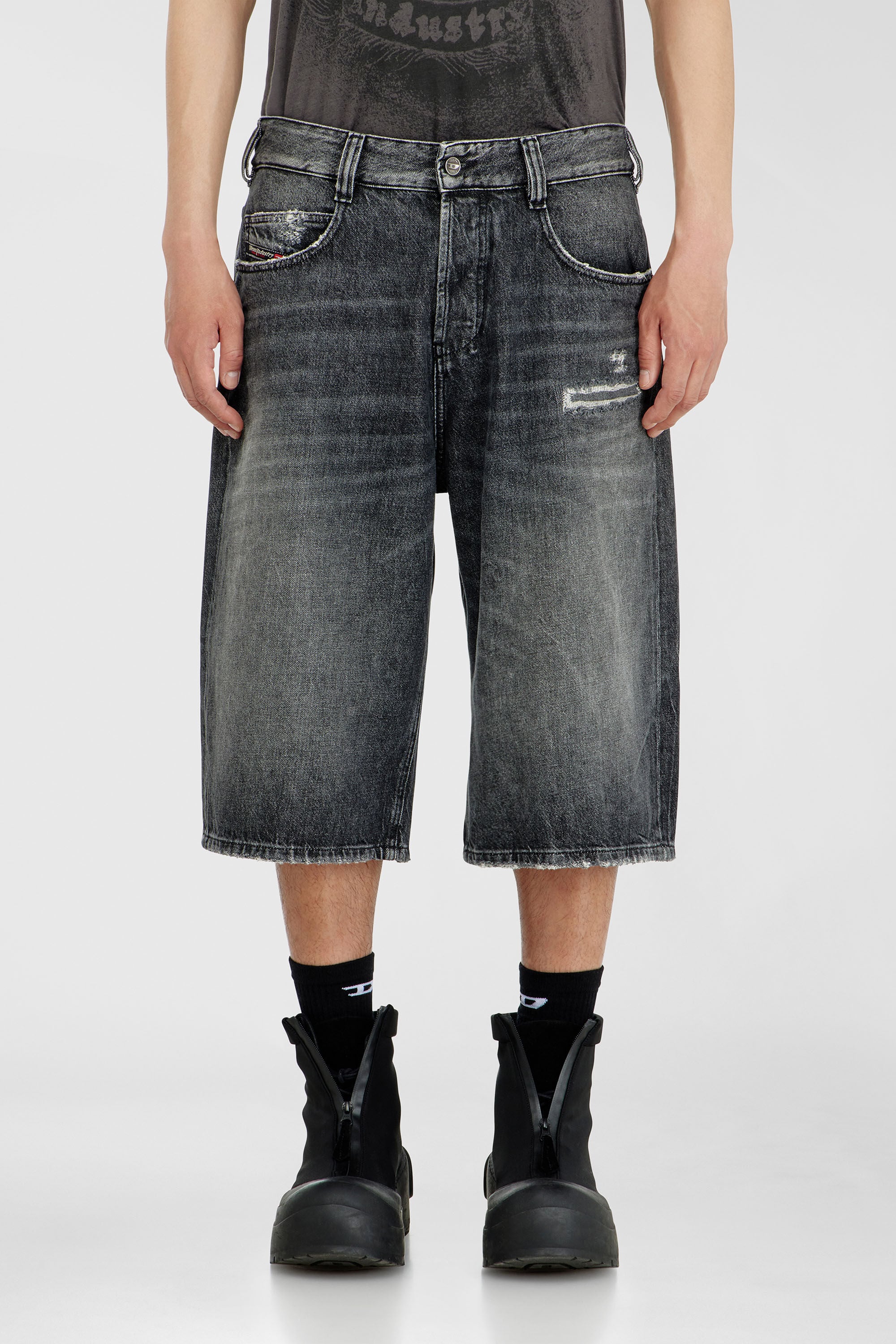 Diesel - D-ENIM-M-SHORT, Unisex Denim relaxed shorts mit Abrasionen in Dunkelgrau - 3