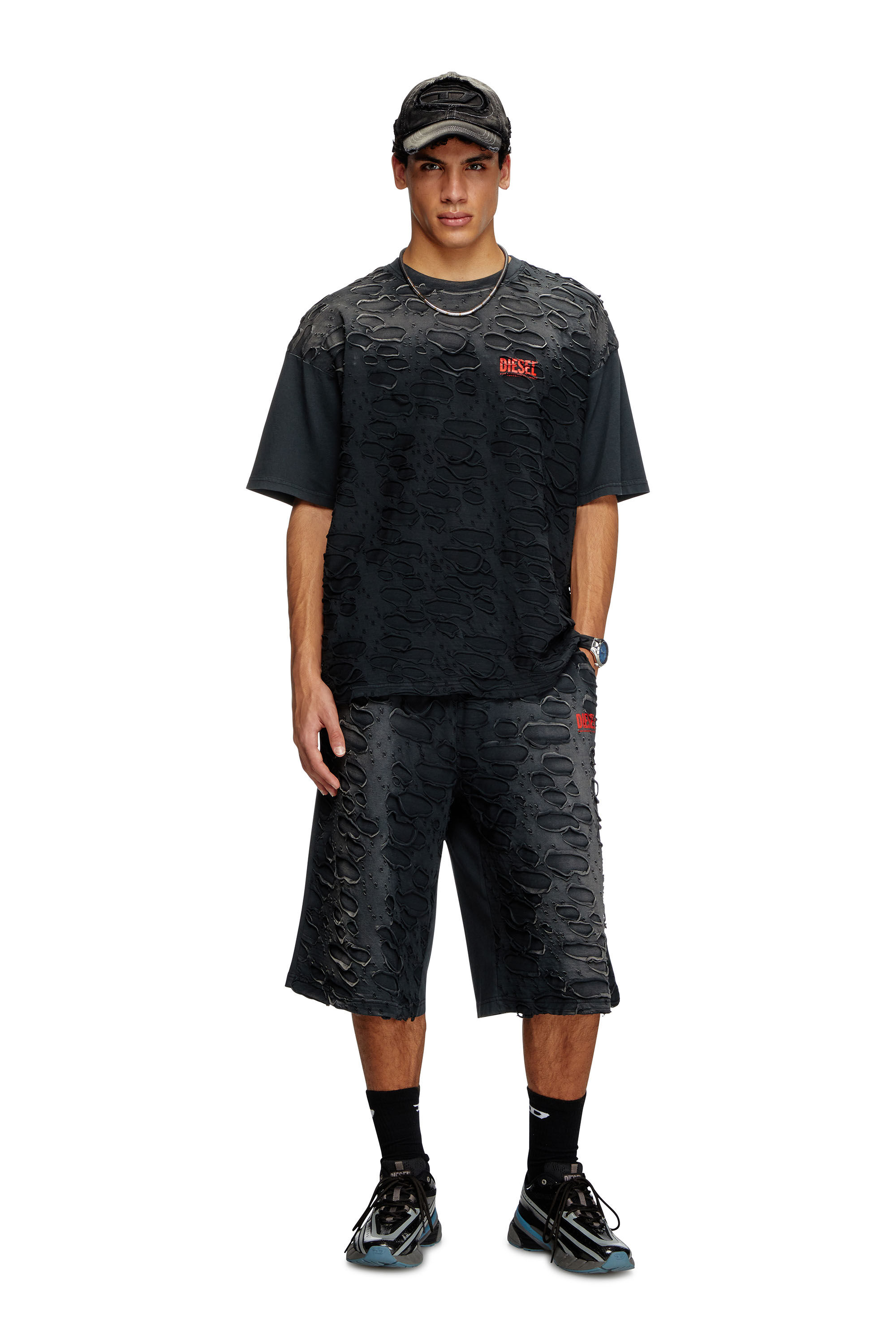 Diesel - T-BOXT-R29, Herren T-Shirt mit Lochdetail in Schwarz - 1