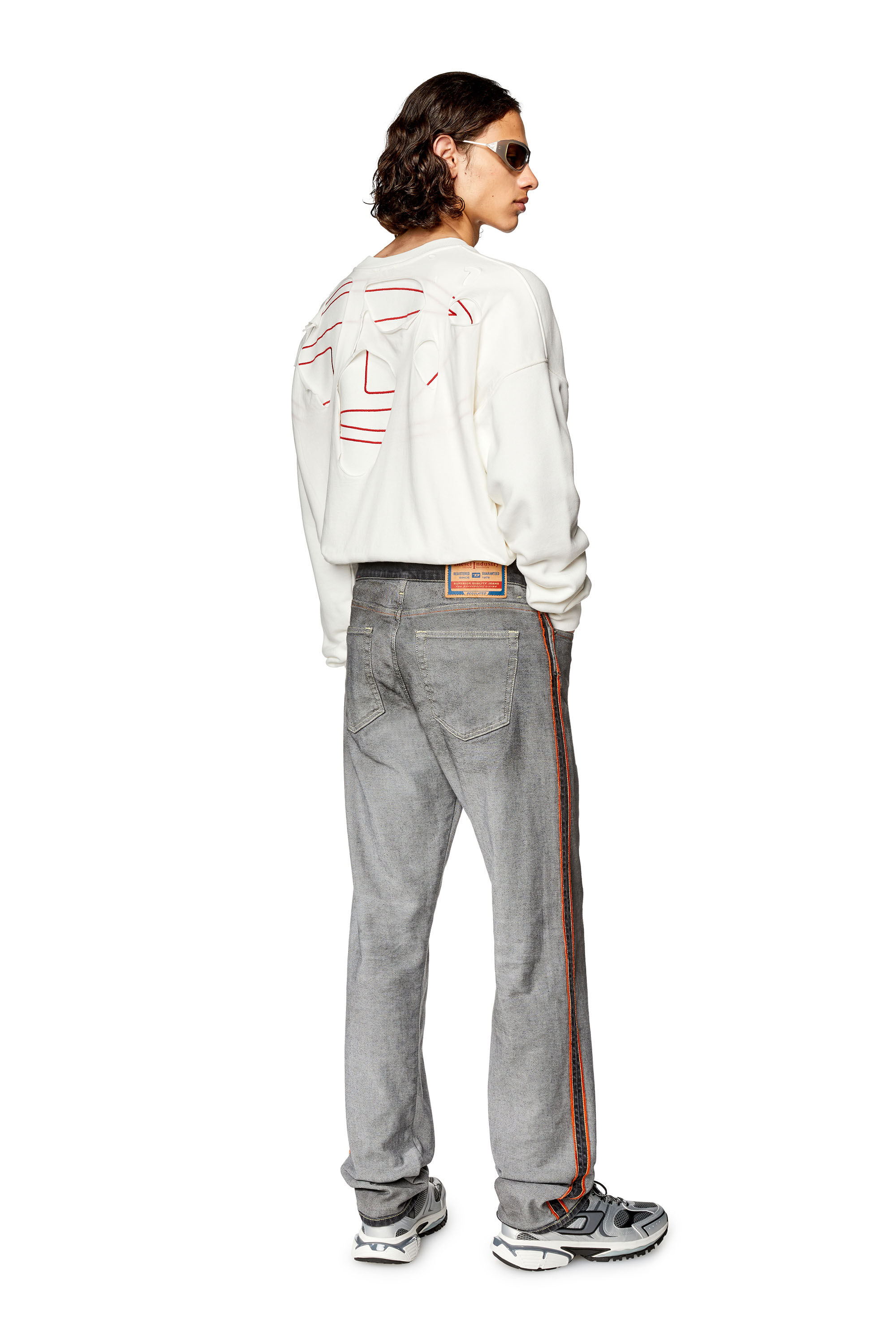 Diesel - S-STRAPOVAL, Herren Sweatshirt mit Rissen und Logo-Stickerei in Weiß - 1