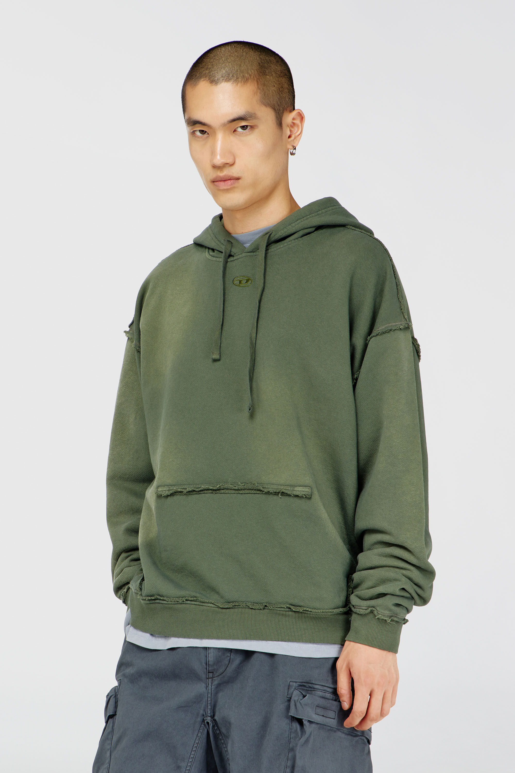 Diesel - S-POCK-HOOD, Herren Verblasster Baumwoll-Hoodie mit ausgefransten Details in Armeegr&uuml;n - 3