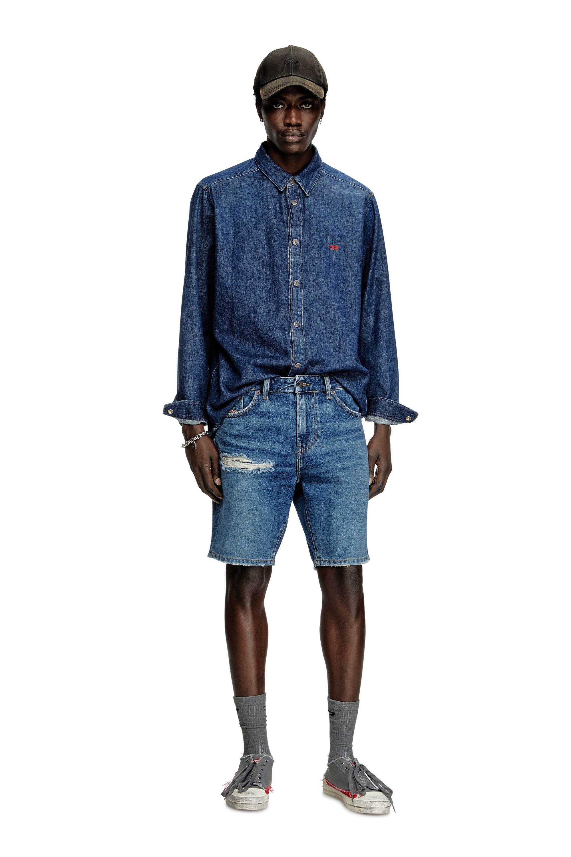 Diesel - D-FIN, Herren Schmal geschnittene Shorts aus Denim in Mittelblau - 1