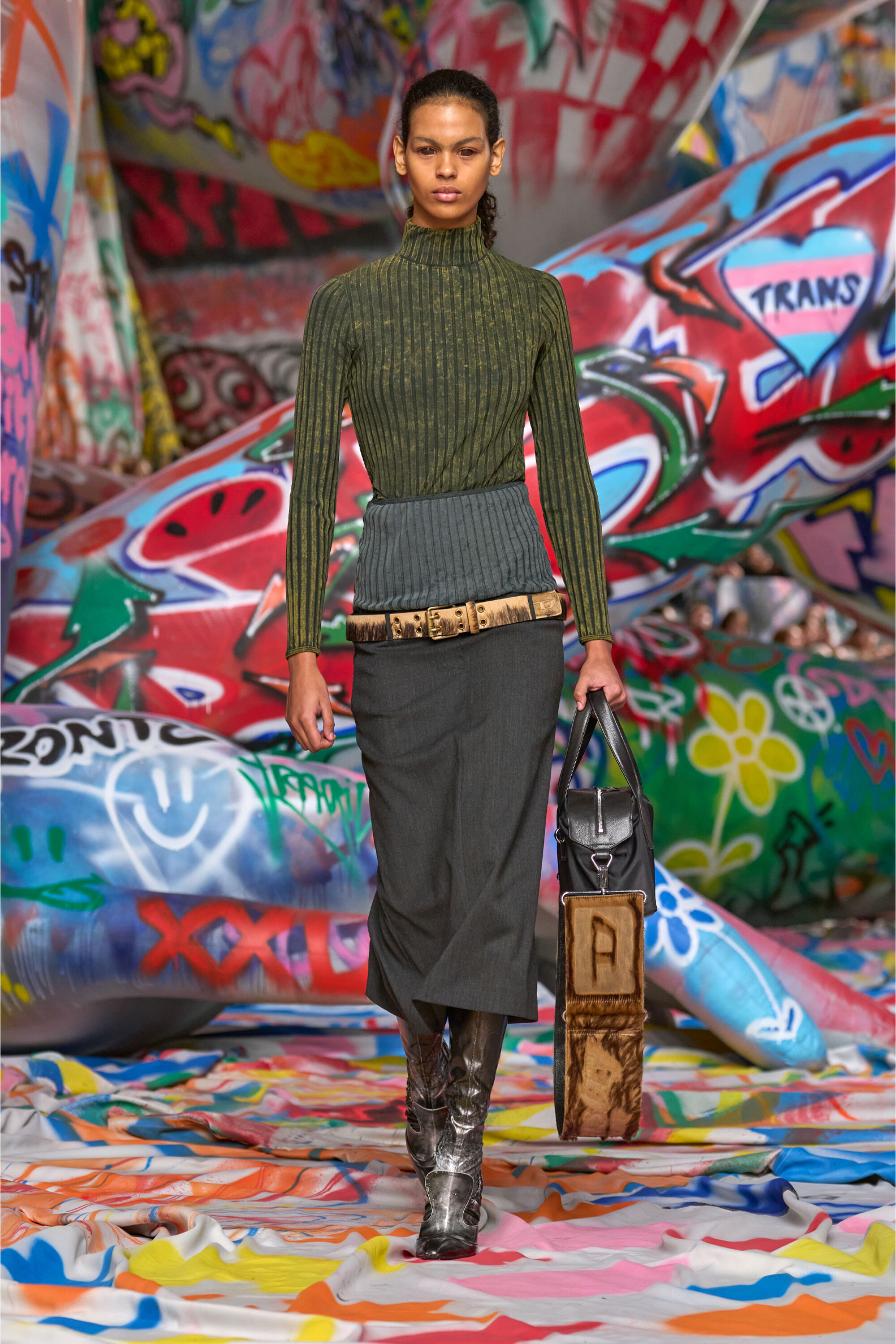 Diesel - T-CLAWA, Damen Pullover aus behandeltem Jersey mit breitem Rippenstrick in Grün - 6