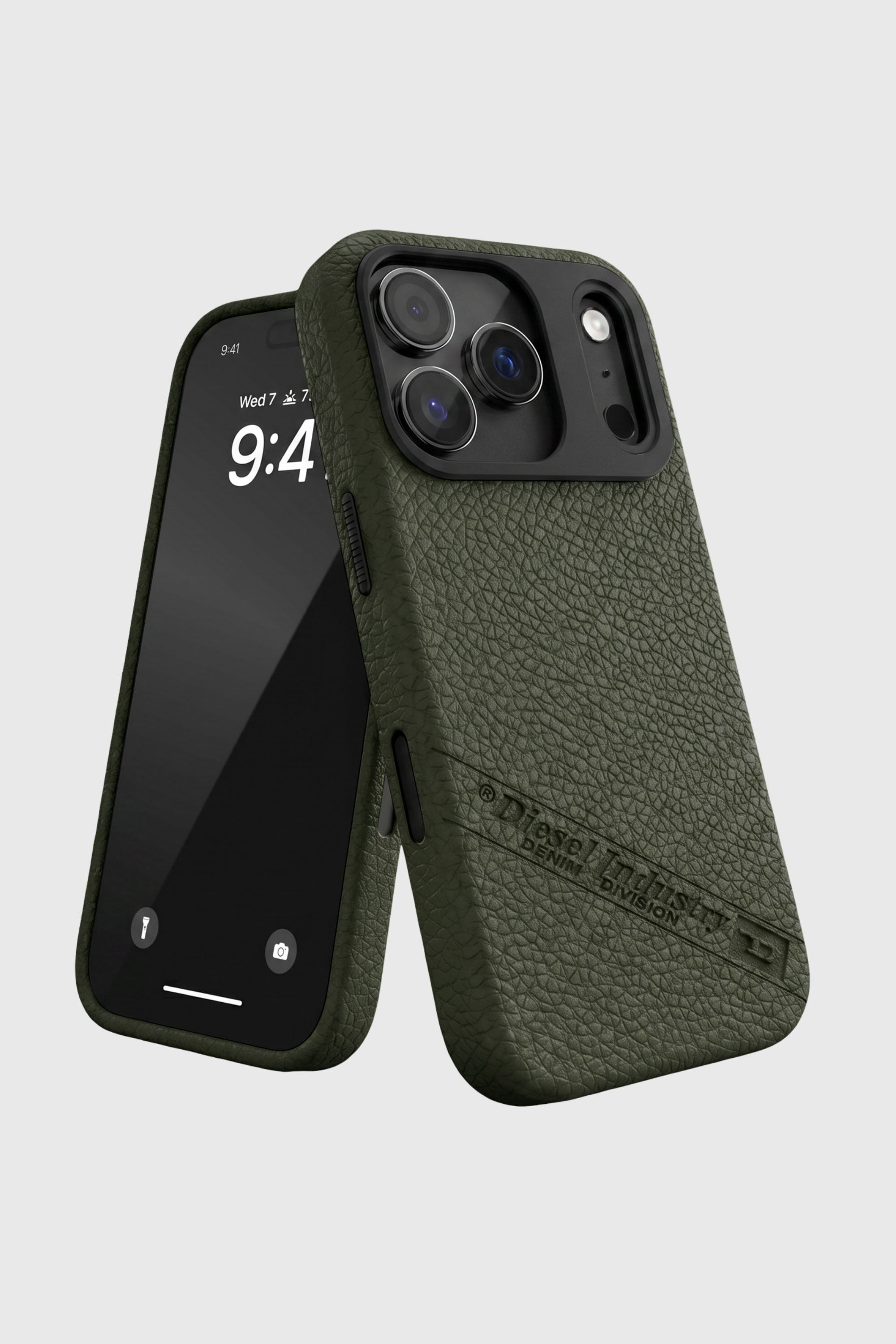 Diesel - 60647 MOULDED CASE, Unisex Flag D H&uuml;lle mit MagSafe f&uuml;r iPhone 17 Pro in Dunkelgr&uuml;n - 6