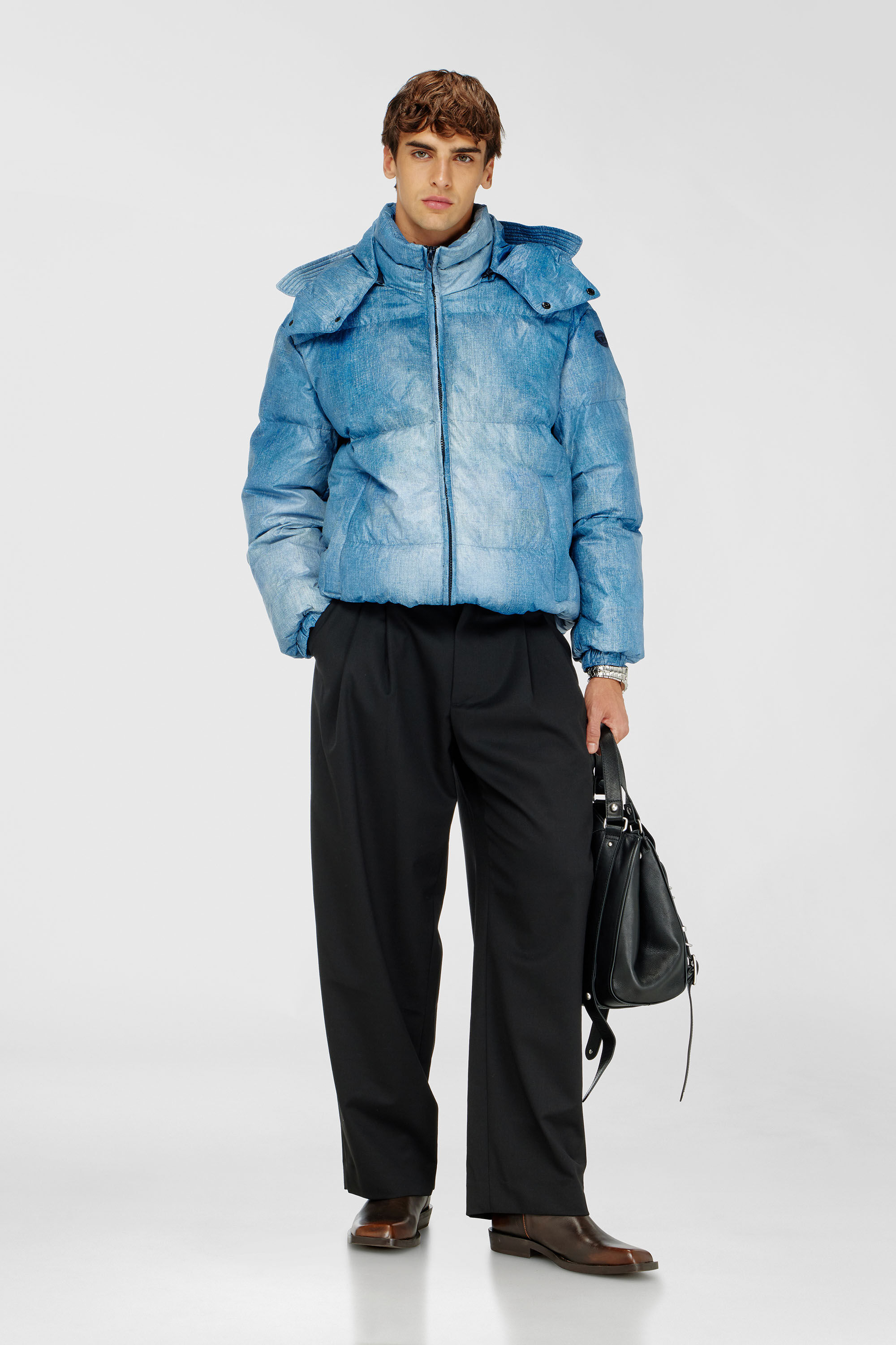 Diesel - W-ROLLY-WRD-BFBN, Herren Daunenjacke mit Denim-Effekt-Print und Kapuze in Blau - 1
