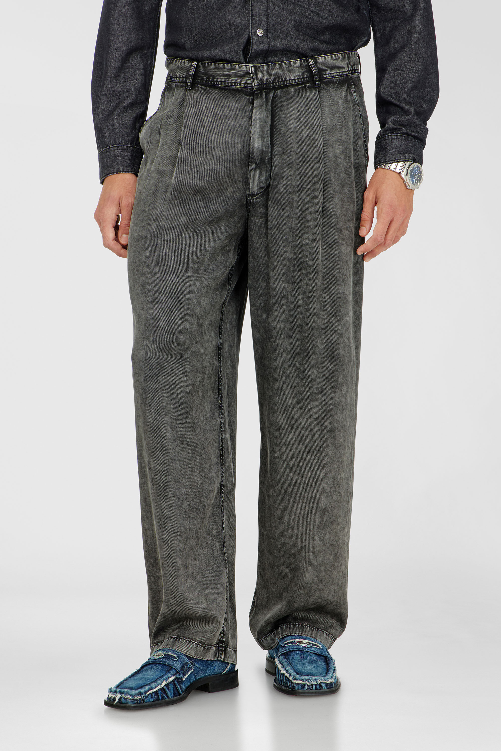 Diesel - P-FAUST-NIBC, Herren Wide-Leg-Hose aus Viskose in Denim-Optik in Schwarz - 3