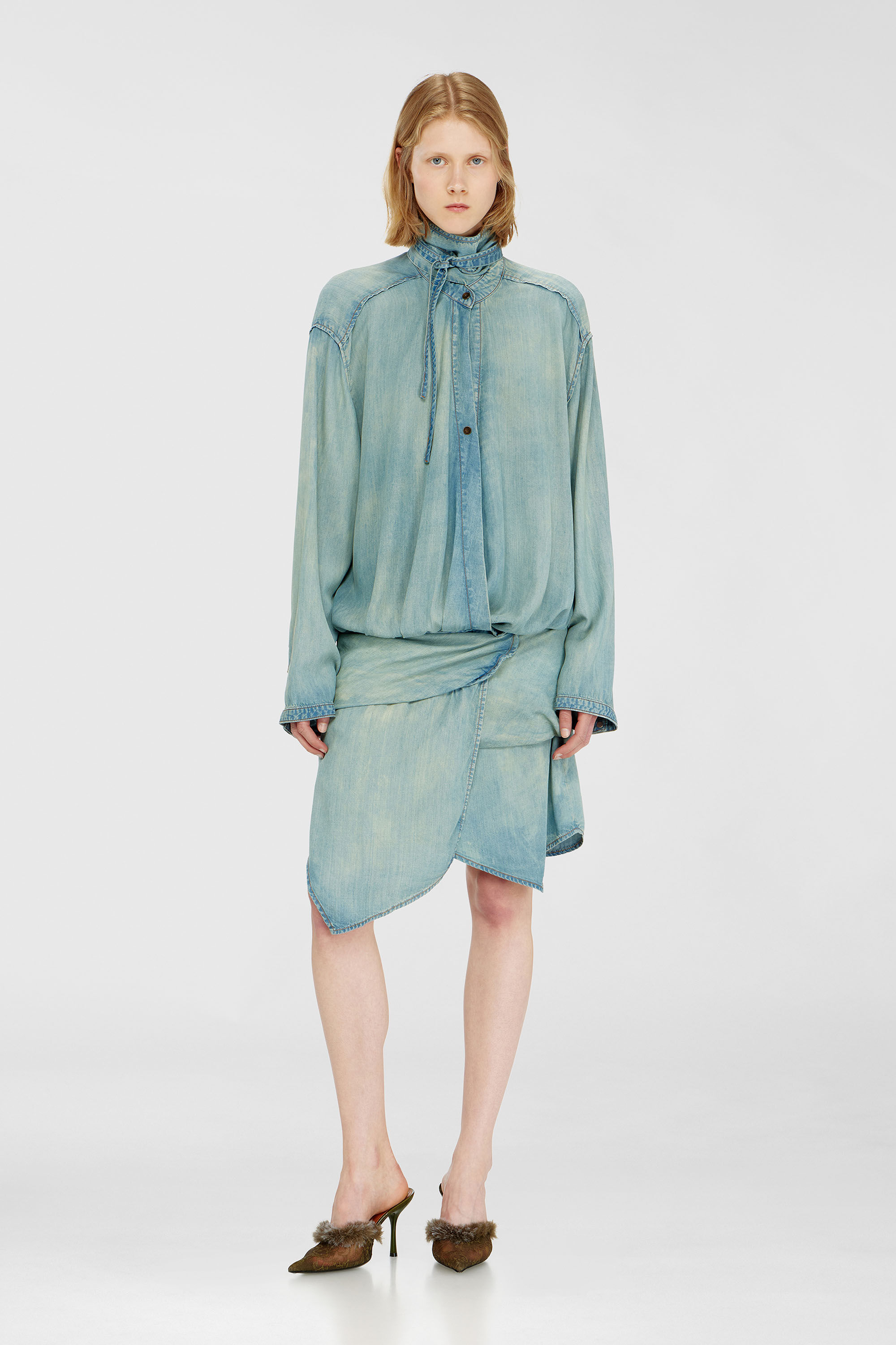 Diesel - DE-TILORA-S, Damen Oversized draped denim Hemdkleid in Hellblau - 3