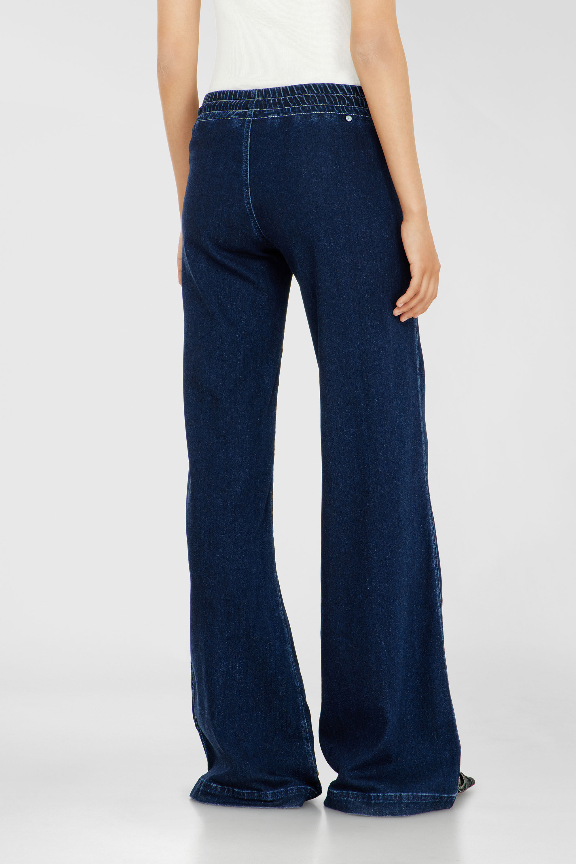 Diesel - Damen Relaxed 2078 D-Ainty Joggjeans&reg; 09P96, Dunkelblau - 3
