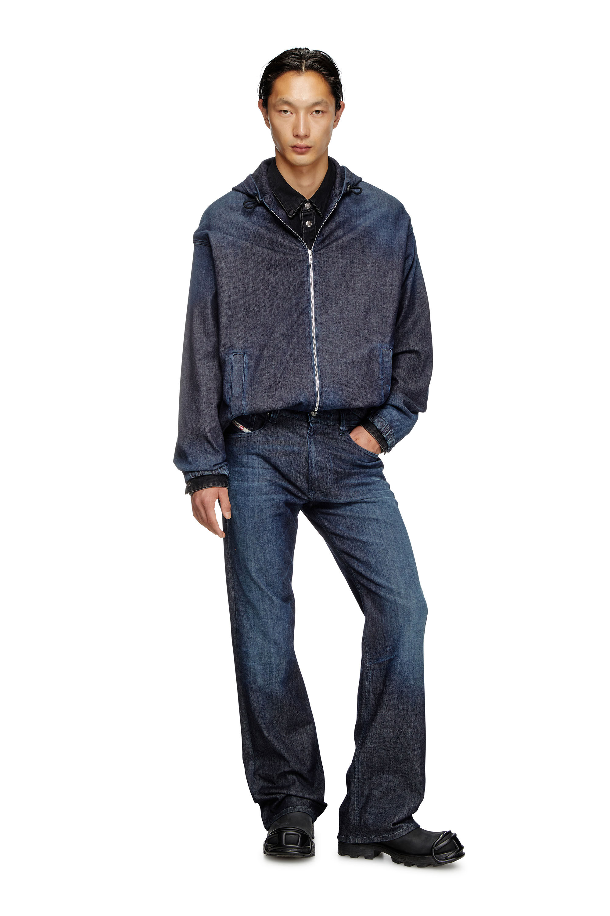 Diesel - D-WYNNY JOGG, Herren Jacke aus JoggJeans mit Kapuze in Dunkelblau - 1