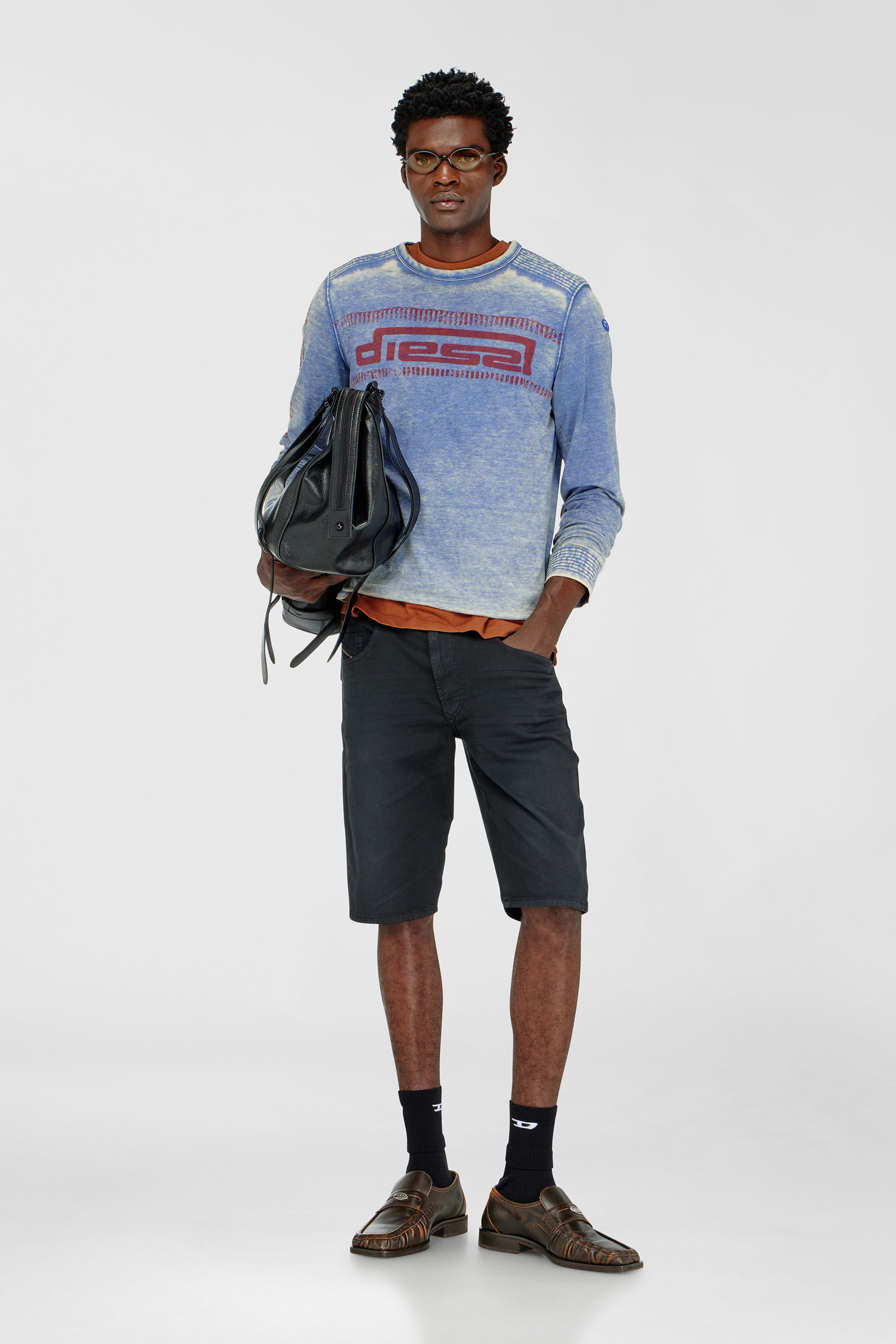 Diesel - 2033 D-KROOLEY-SHORT JOGG, Herren Chinoshorts aus JoggJeans in Schwarz - 1
