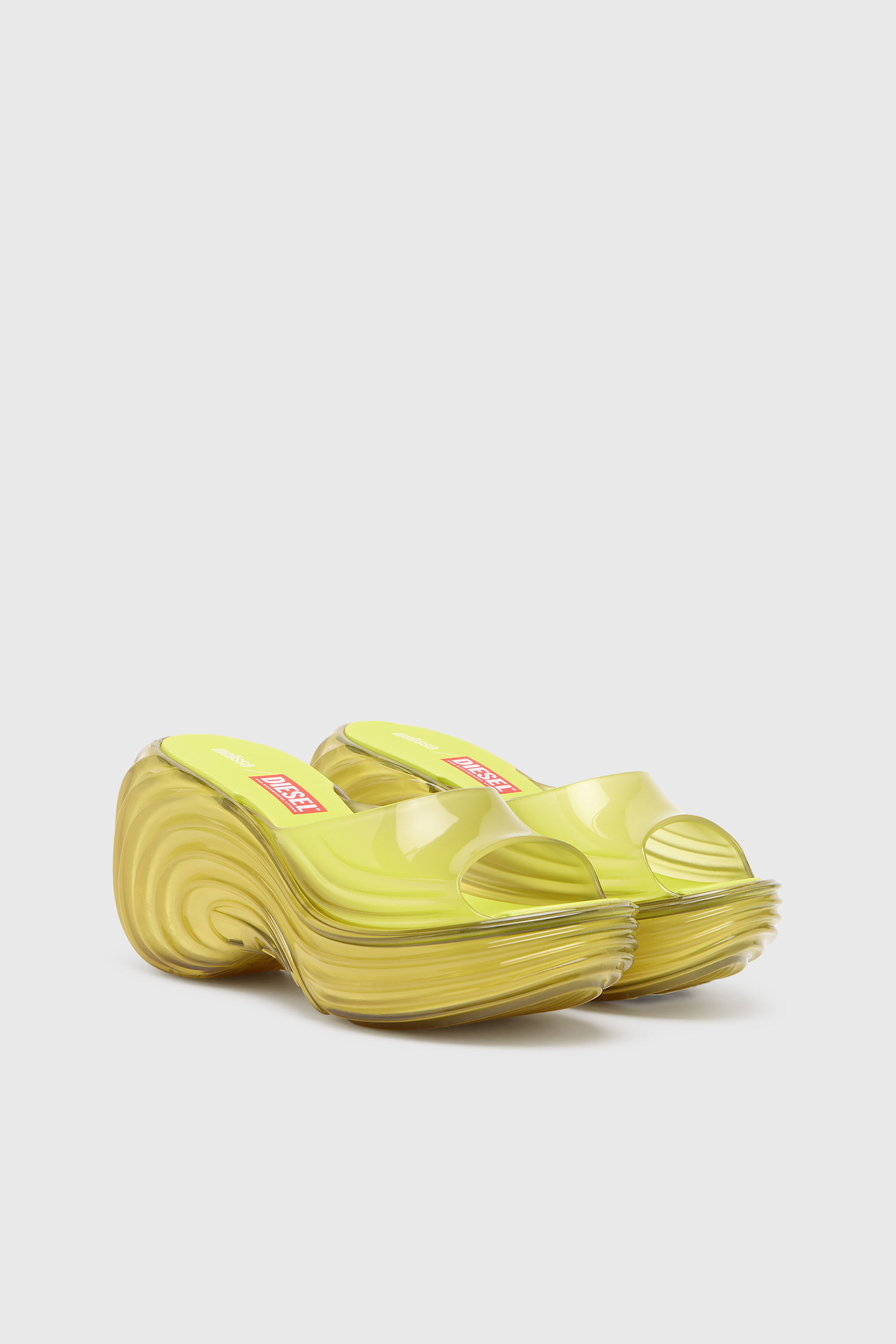 Diesel - MELISSA QUANTUM PLATFORM, Damen Plateau-Pantolette aus Melflex&reg; in Gelb - 2