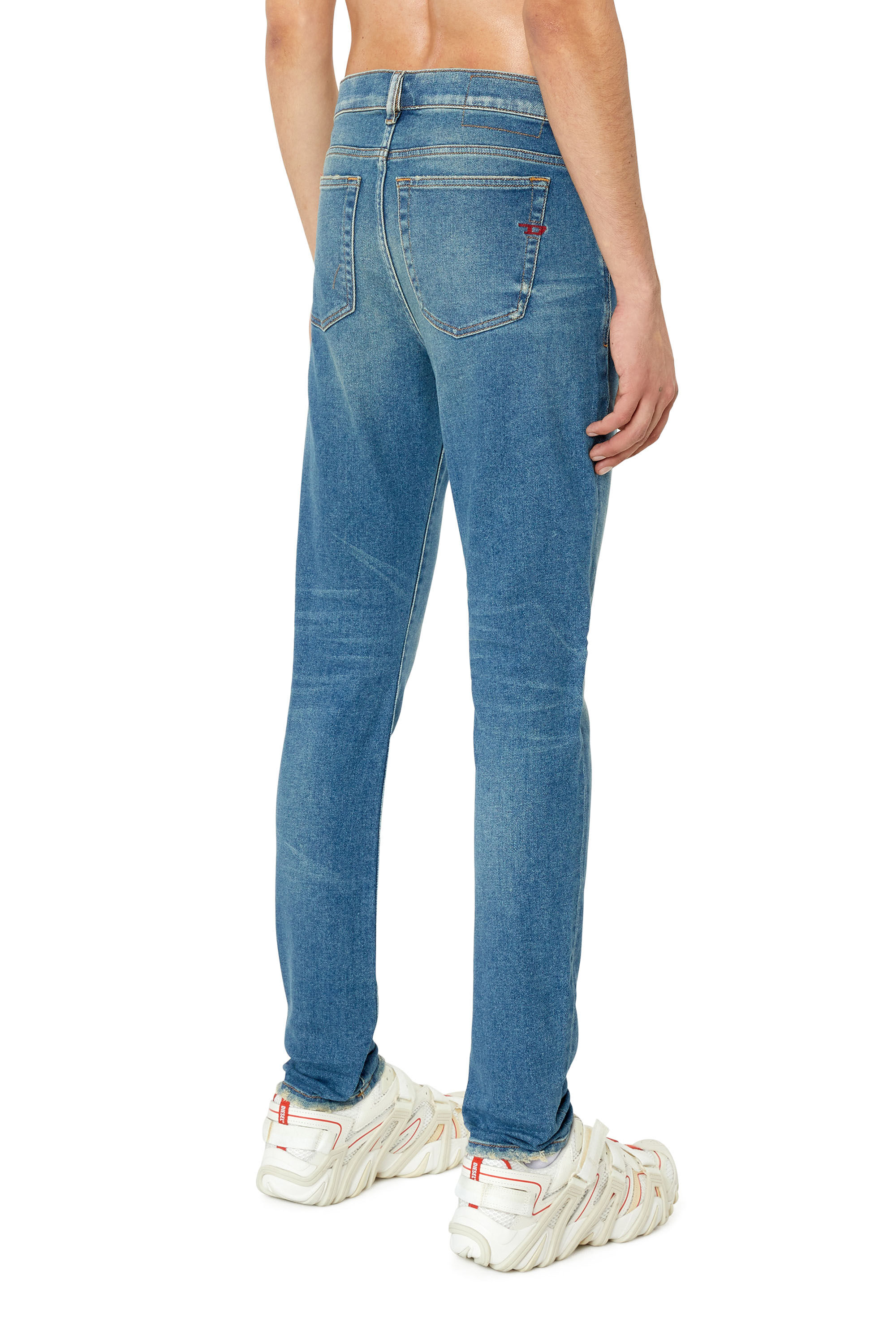 Diesel - Skinny Jeans 1983 D-Amny 09E88, Mittelblau - Image 4
