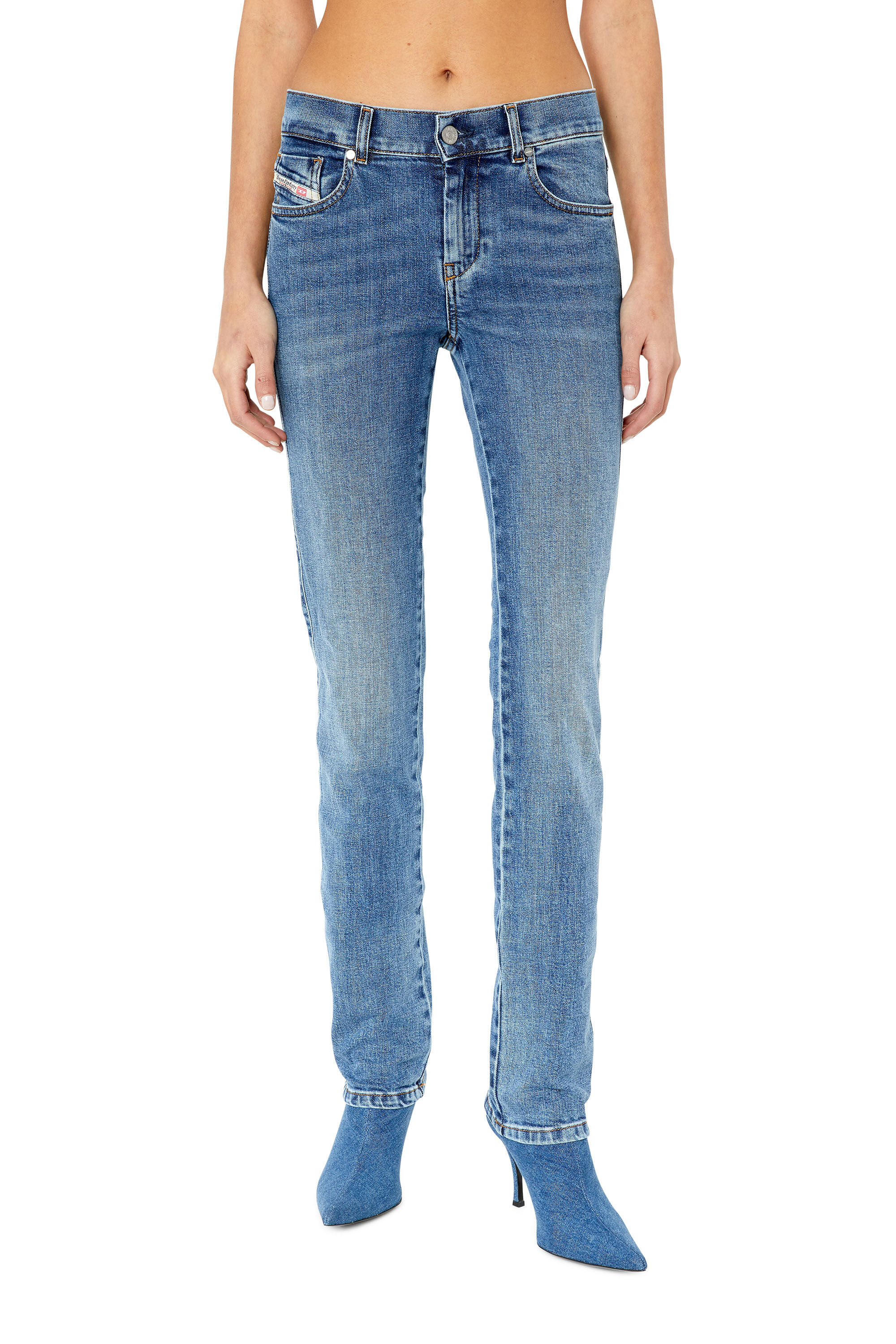 Diesel - Sandy E09AA Straight Jeans, Mittelblau - Image 3