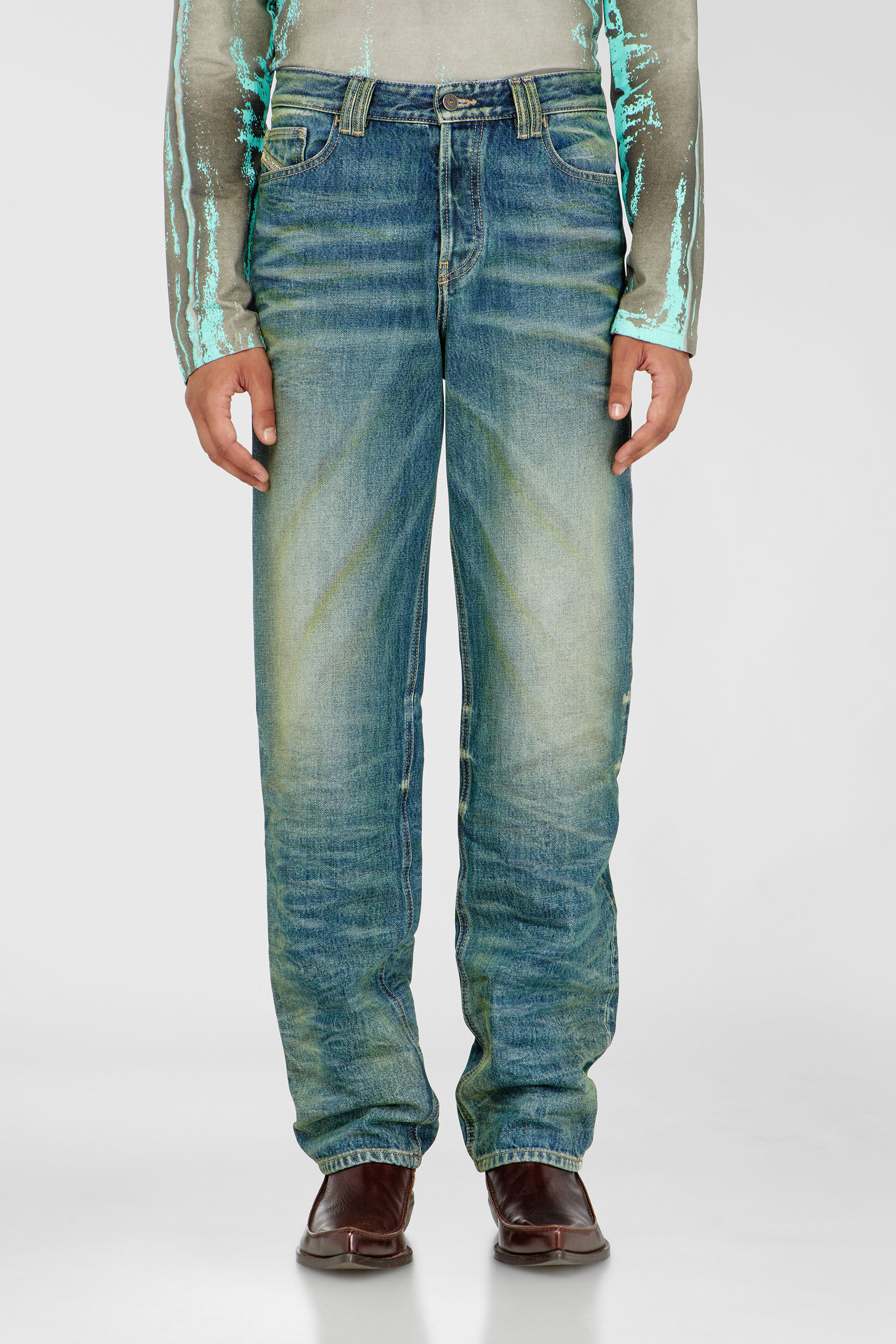 Diesel - Herren Regular Jeans 1991 D-Voeed 007FV, Mittelblau - 4