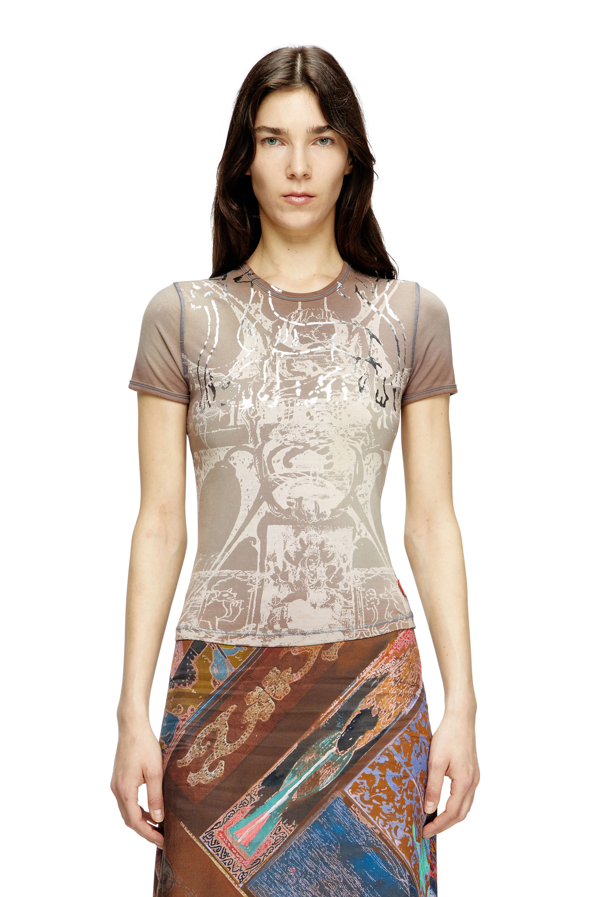 Diesel - T-UNCUTIES-LONG-R6, Damen T-Shirt mit Folien-Print in Hellbraun - 3