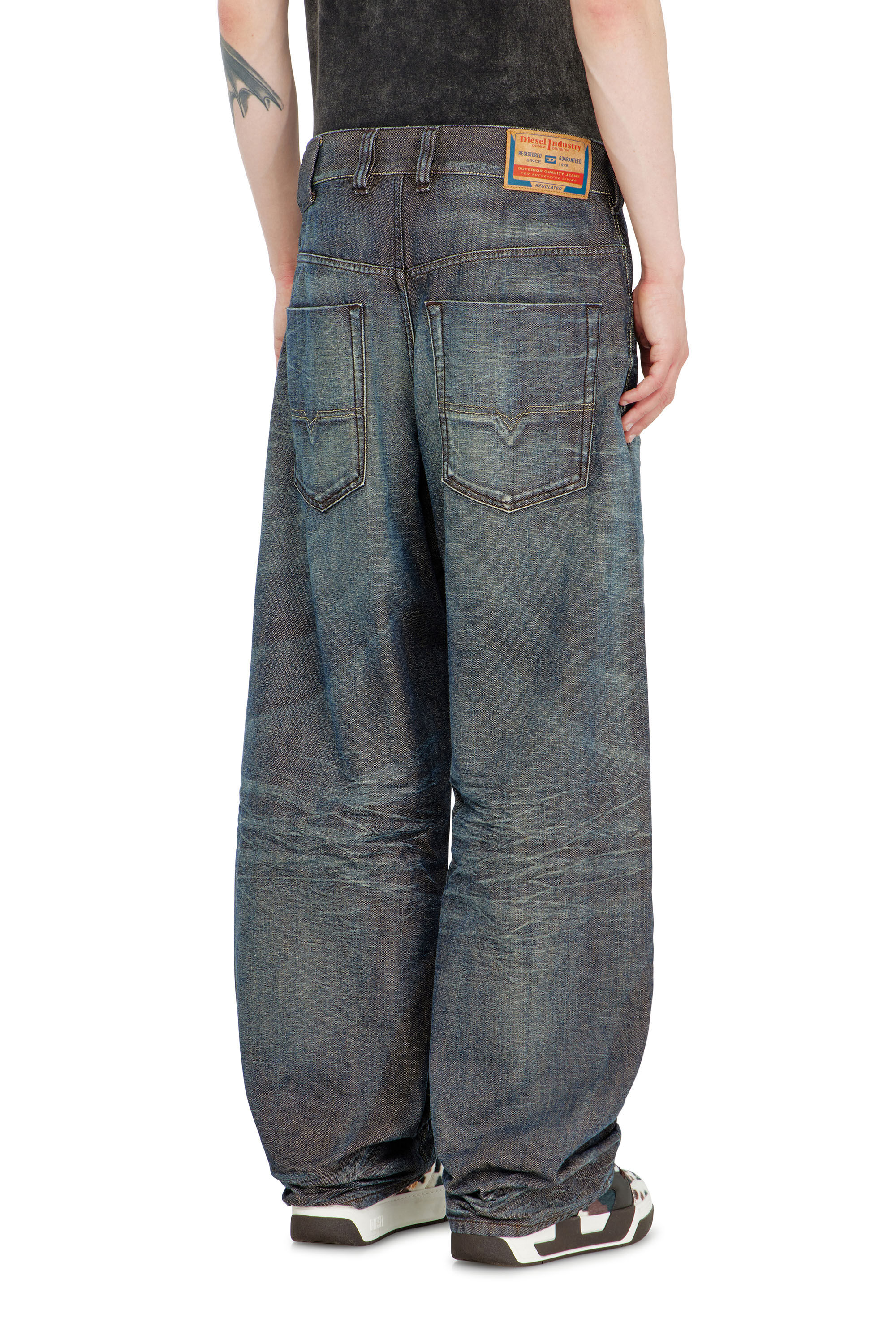 Diesel - Unisex Relaxed Jeans 1997 D-Enim-M 007EM, Dunkelblau - 5
