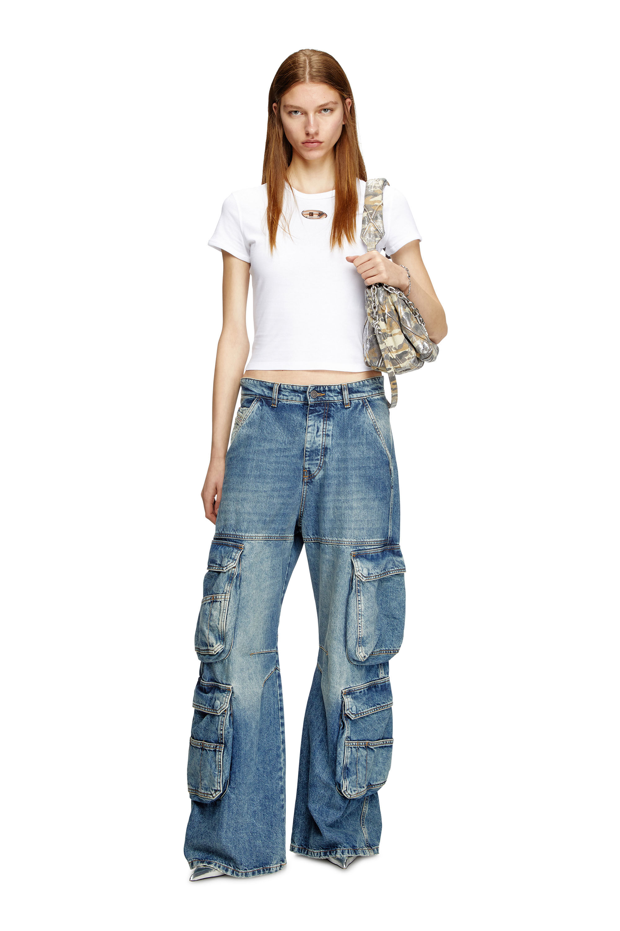Diesel - T-UNCUTIE-LONG-OD-Q1, Damen T-Shirt in schmalem Fit mit Cut-out-Oval D in Weiß - 1