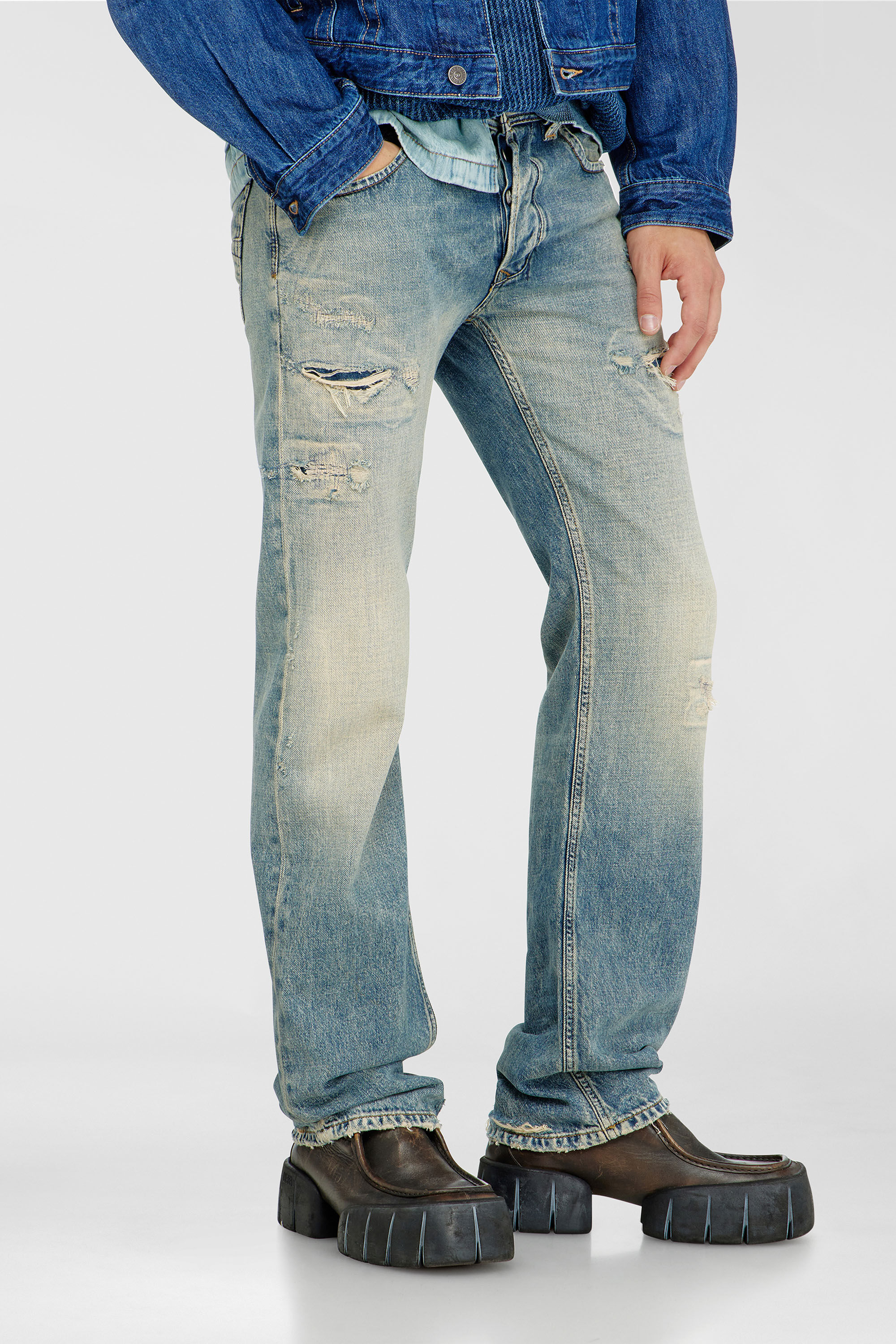 Diesel - Herren Regular Jeans 1985 Larkee 09P62, Mittelblau - 7