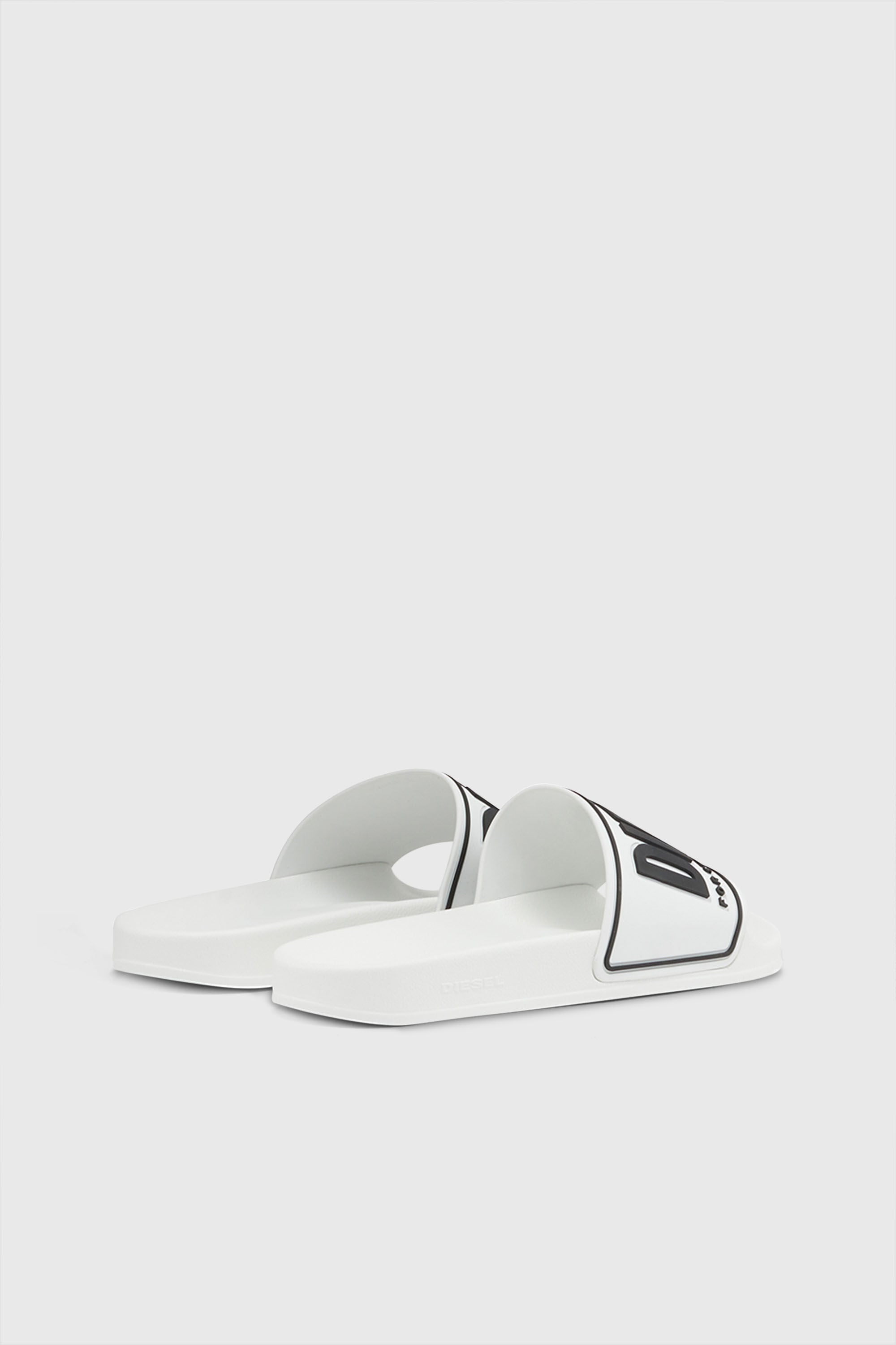 Diesel - SA-MAYEMI CC W, Woman's Sa-Mayemi-Rubber slides with embossed logo in White - 3