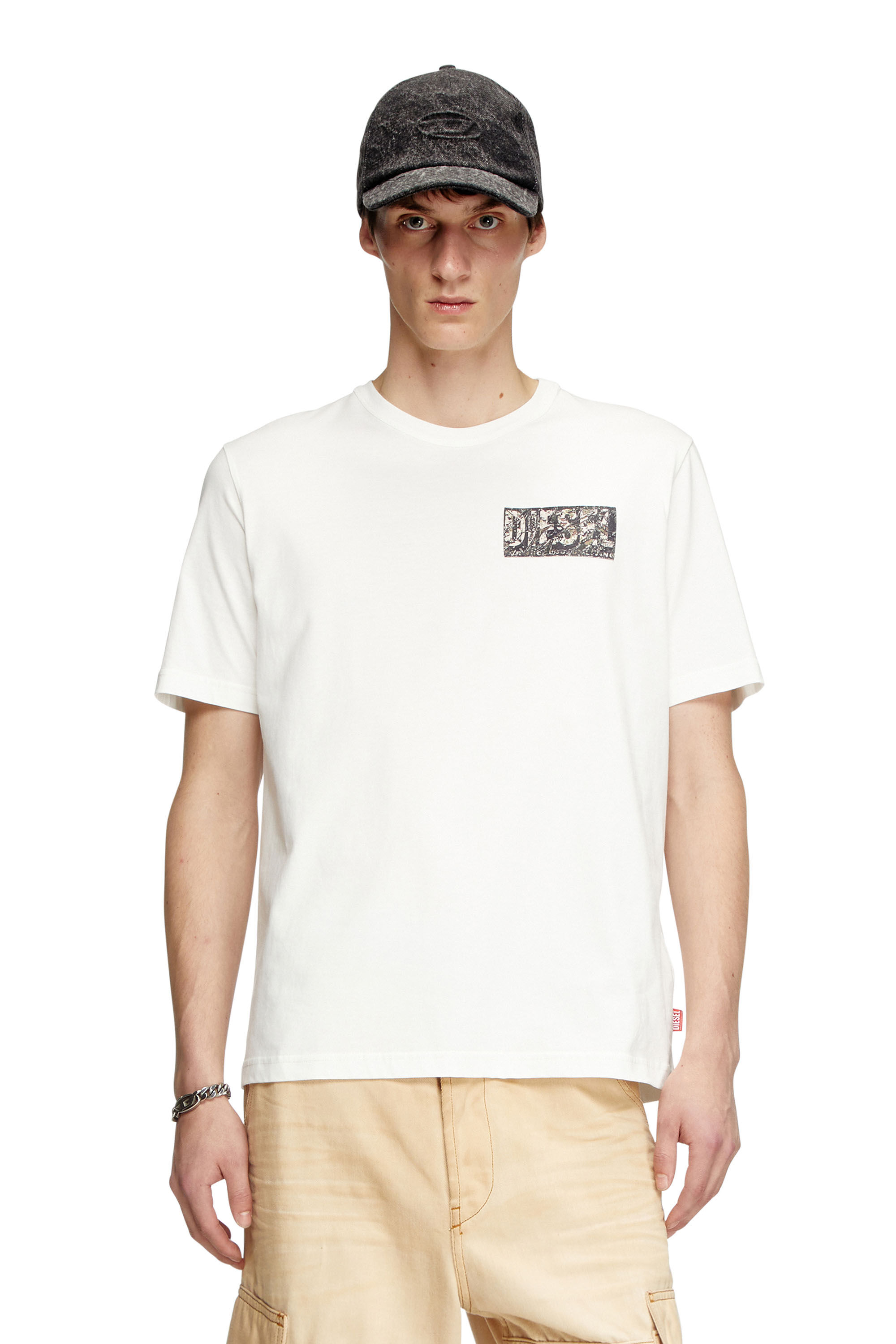 Diesel - T-ADJUST-R19, Herren T-Shirt mit Gabardine-Patch-Logo in Weiß - 3