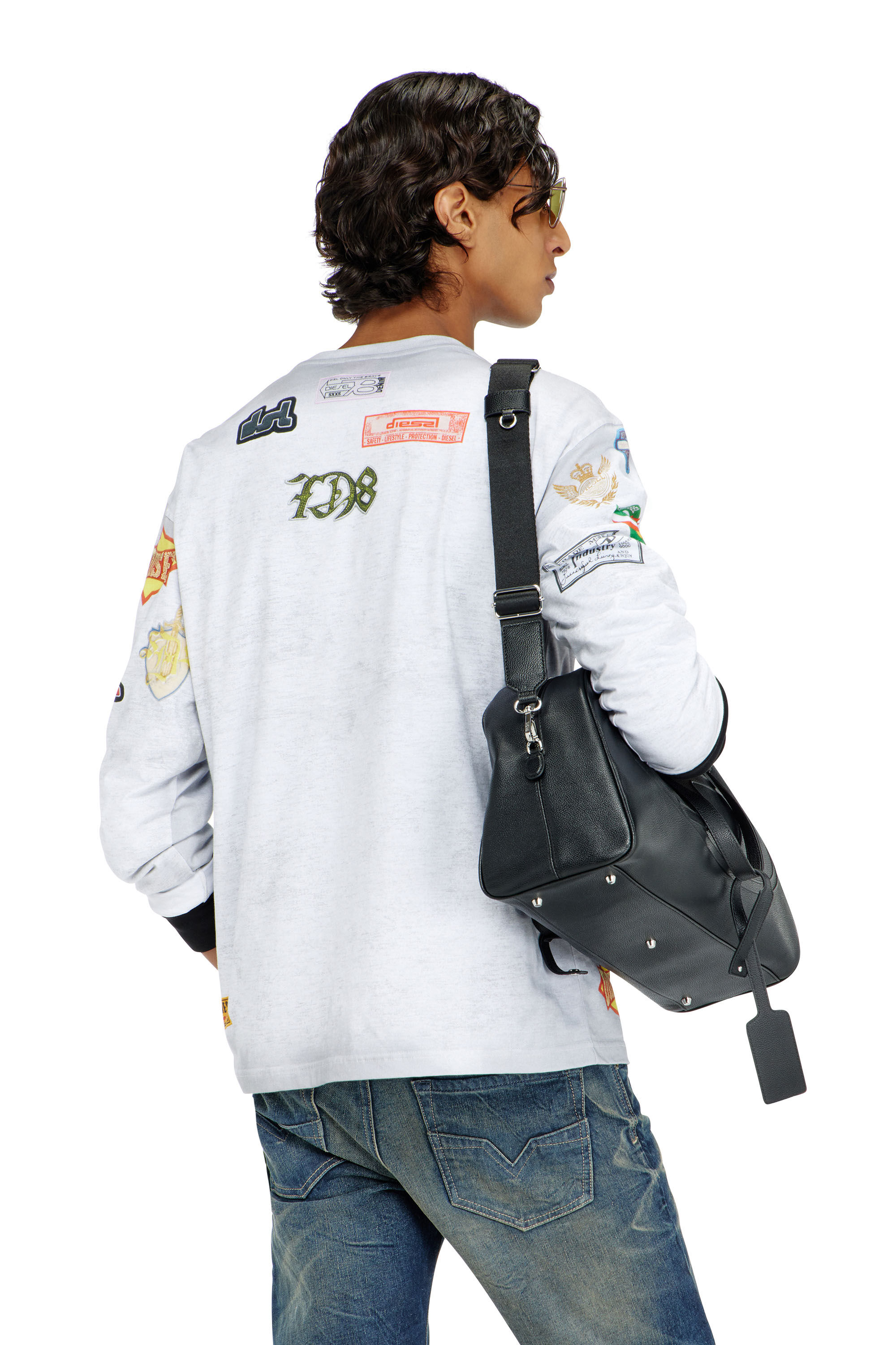 Diesel - T-NORME-LS-PATCHES, Herren Langarm-T-Shirt mit all-over patches print in null - 4