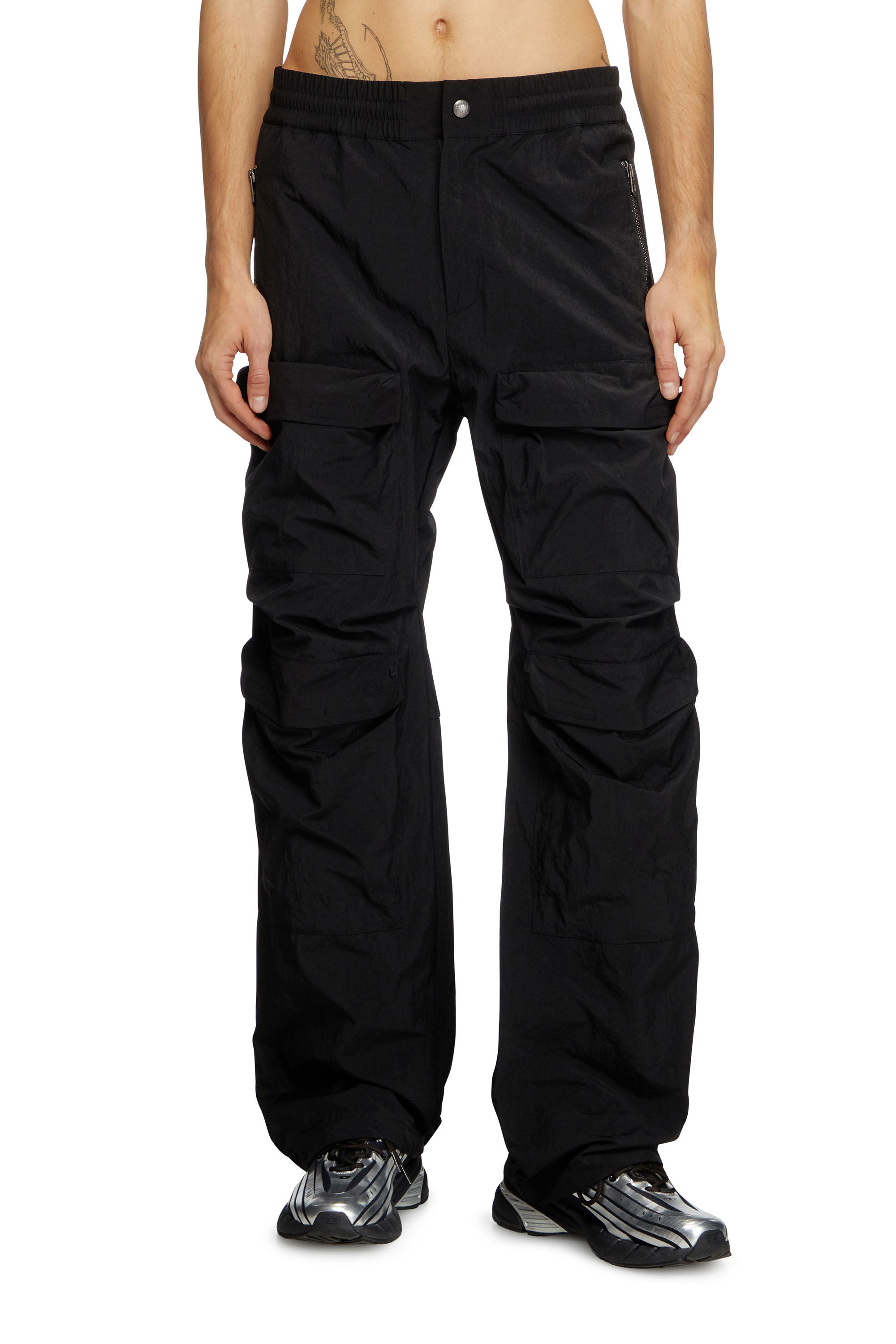 Diesel - P-DANZEL, Herren Utility-Hose aus überfärbtem Nylon in Schwarz - 3