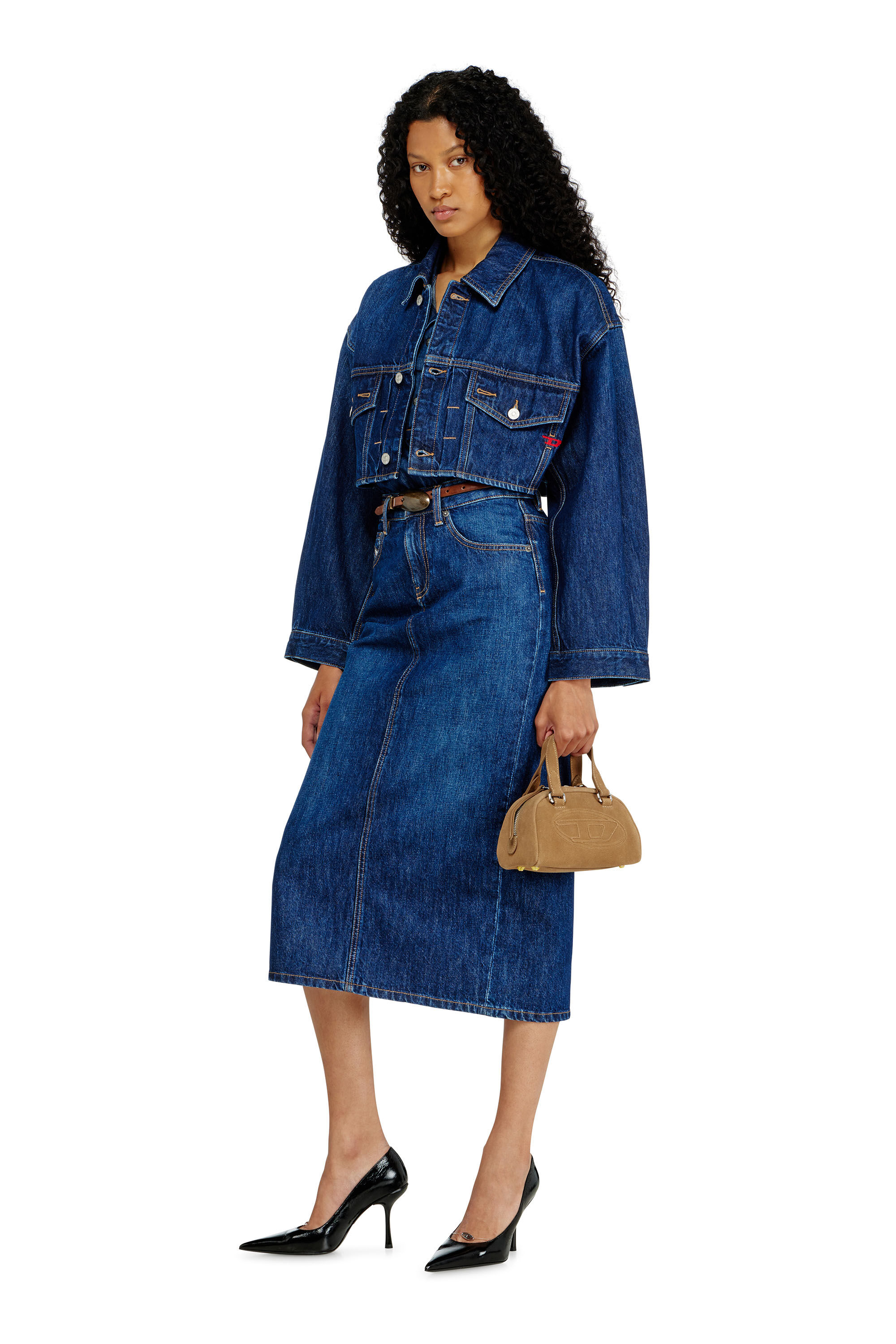Diesel - DE-MALLEY, Damen Cropped oversized denim trucker jacket

&Uuml;bergro&szlig;e cropped Denim-Truckerjacke in Mittelblau - 1