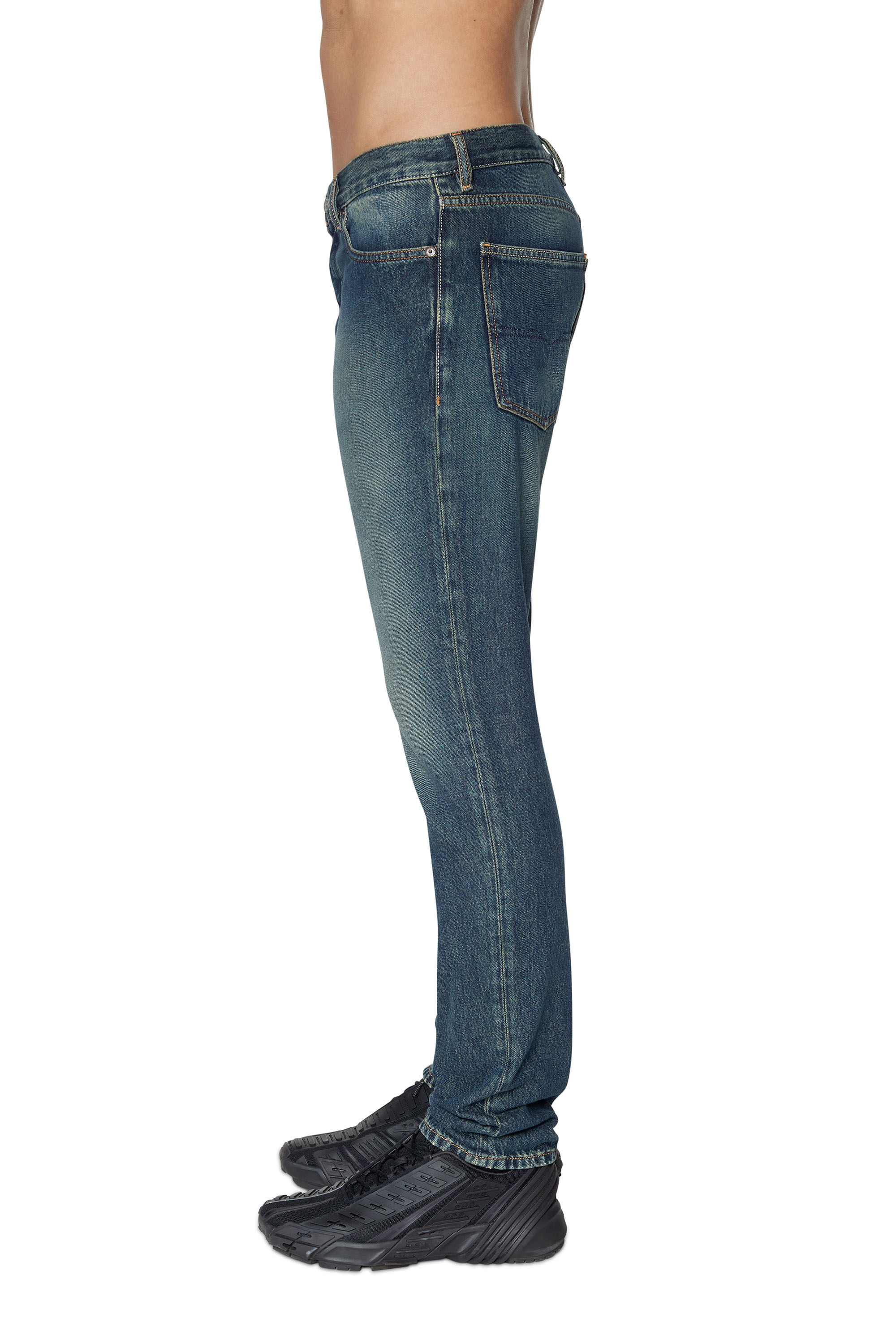 Diesel - 1995 D-Sark 09C04 Straight Jeans, Dunkelblau - Image 5