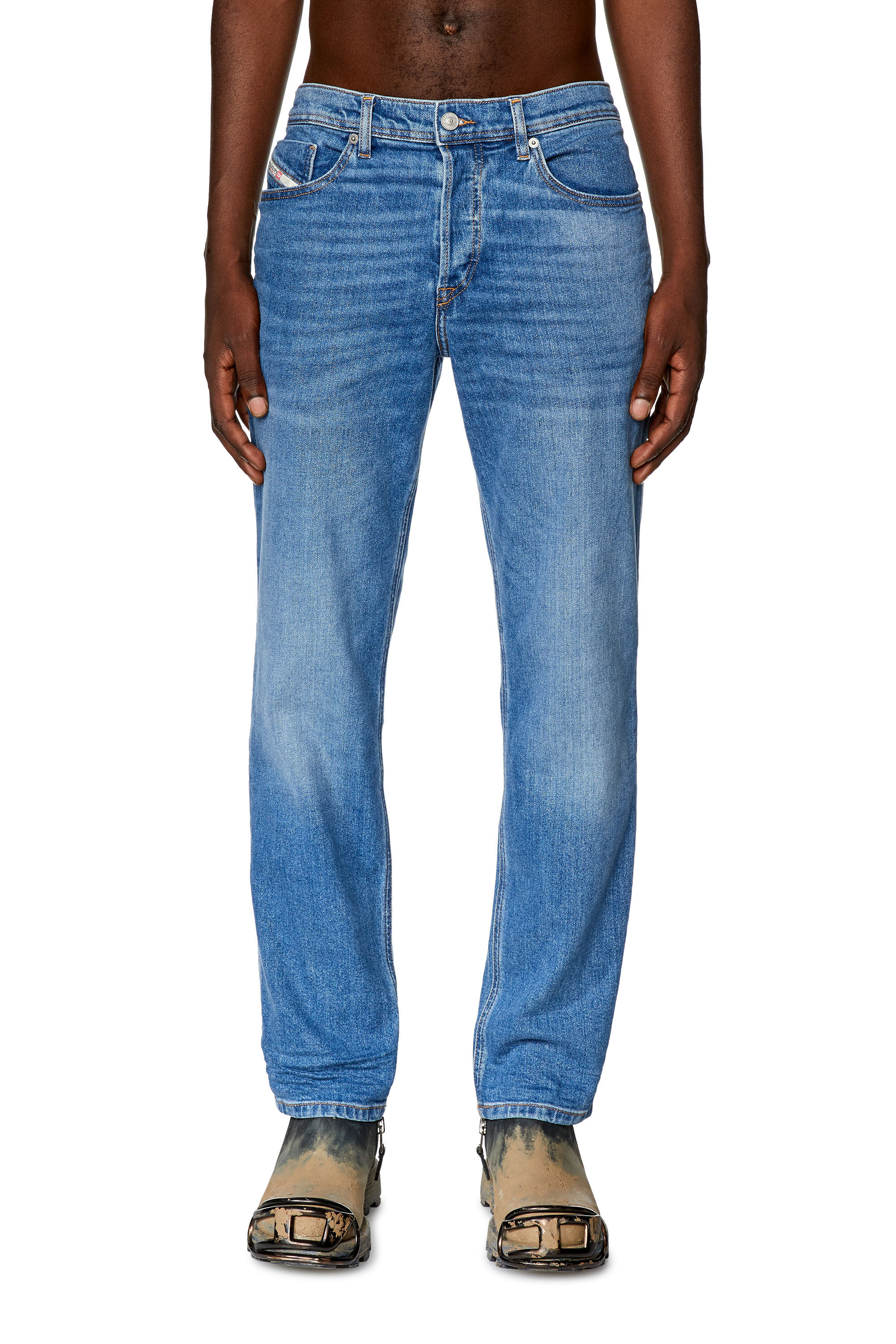 Diesel - Tapered Jeans 2023 D-Finitive 0ENAS, Hellblau - Image 3
