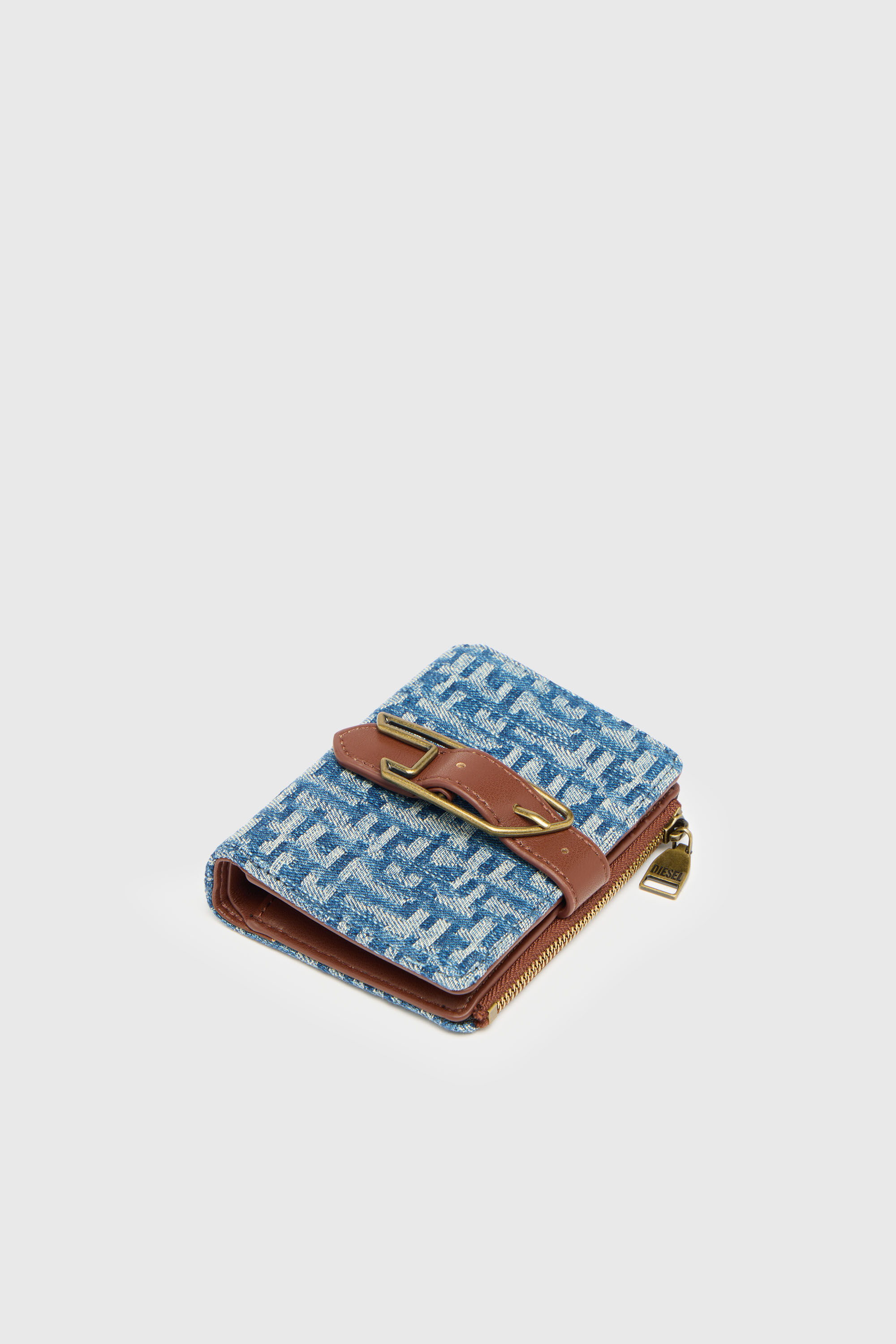Diesel - D-LINE BI FOLD ZIP II, Damen Kartenetui aus monogram denim mit G&uuml;rtel-Detail in Blau - 4