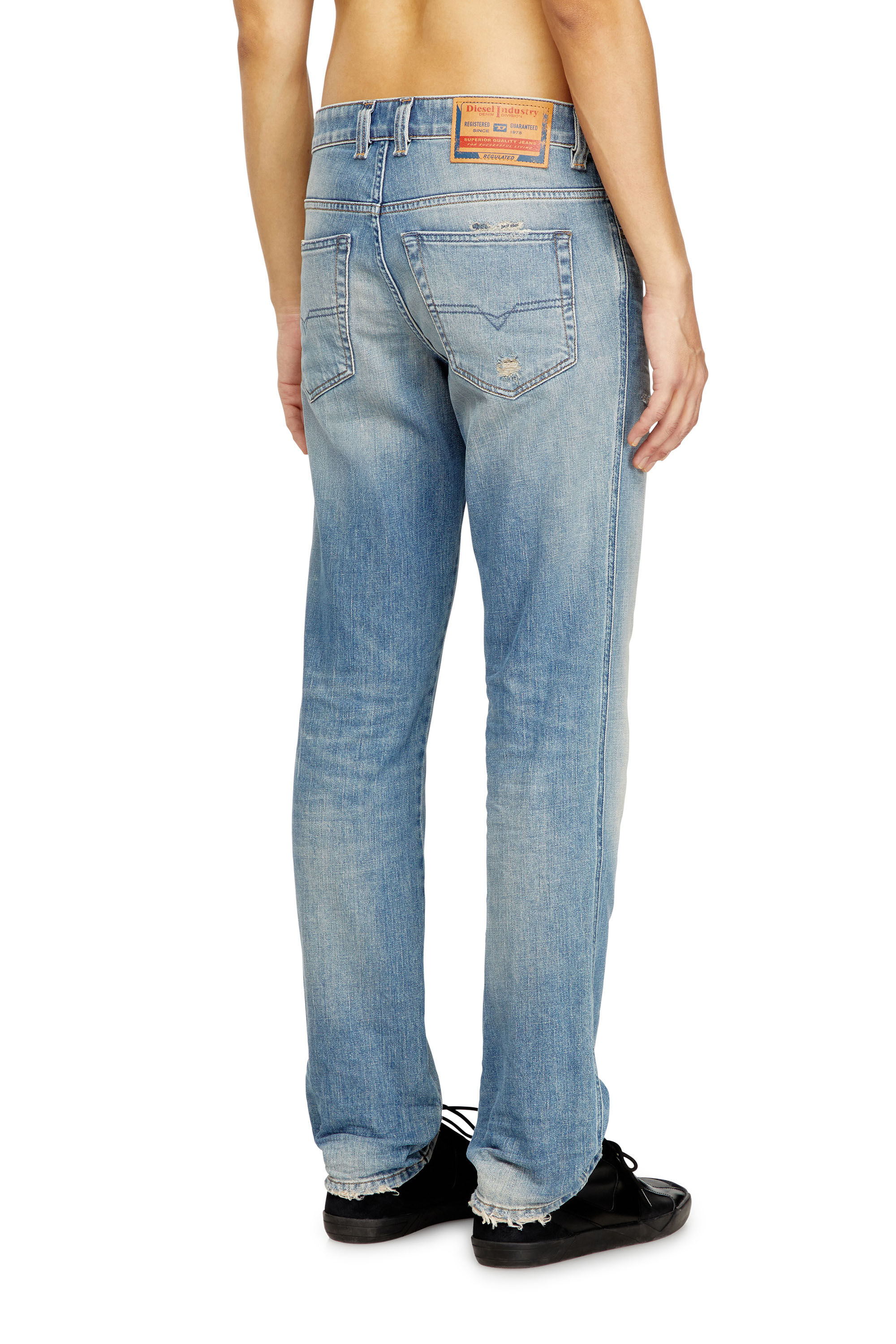 Diesel - Herren Slim Jeans 1993 D-Vyl 09N34, Hellblau - 4