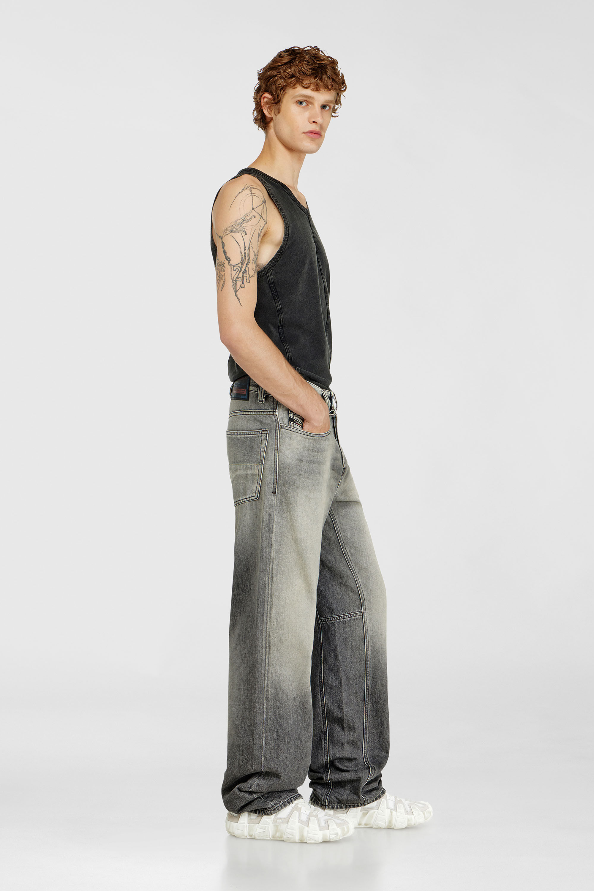 Diesel - Herren Relaxed Jeans 2001 D-Macro 09P56, Grau - 2